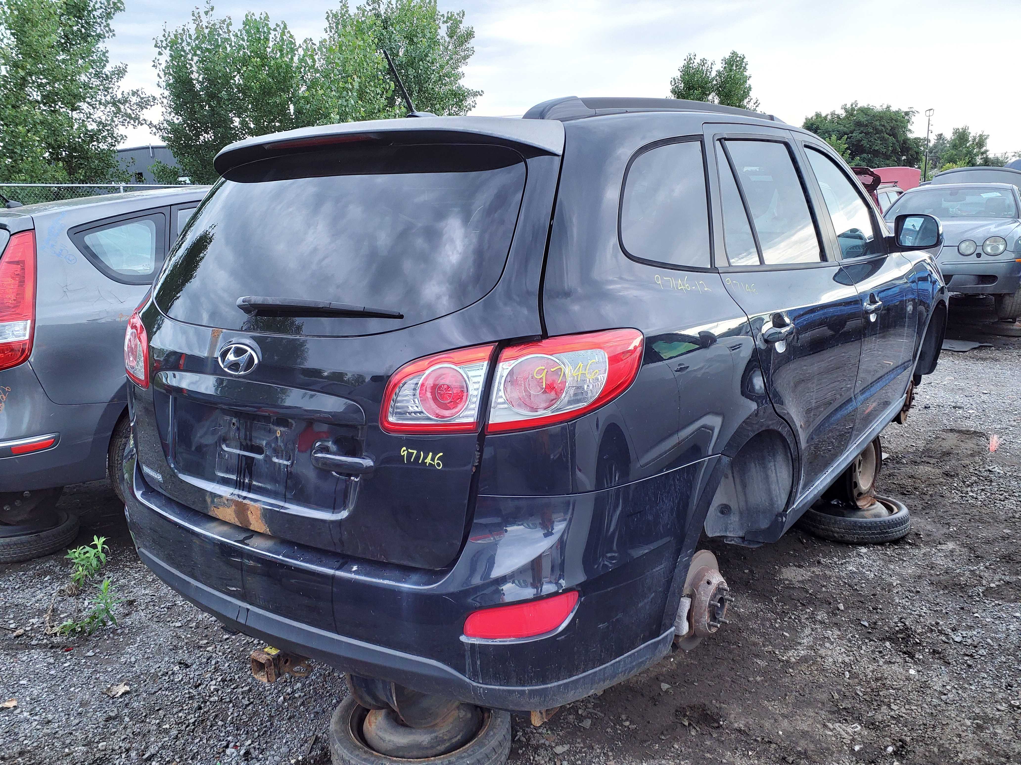 HYUNDAI SANTA FE 2012