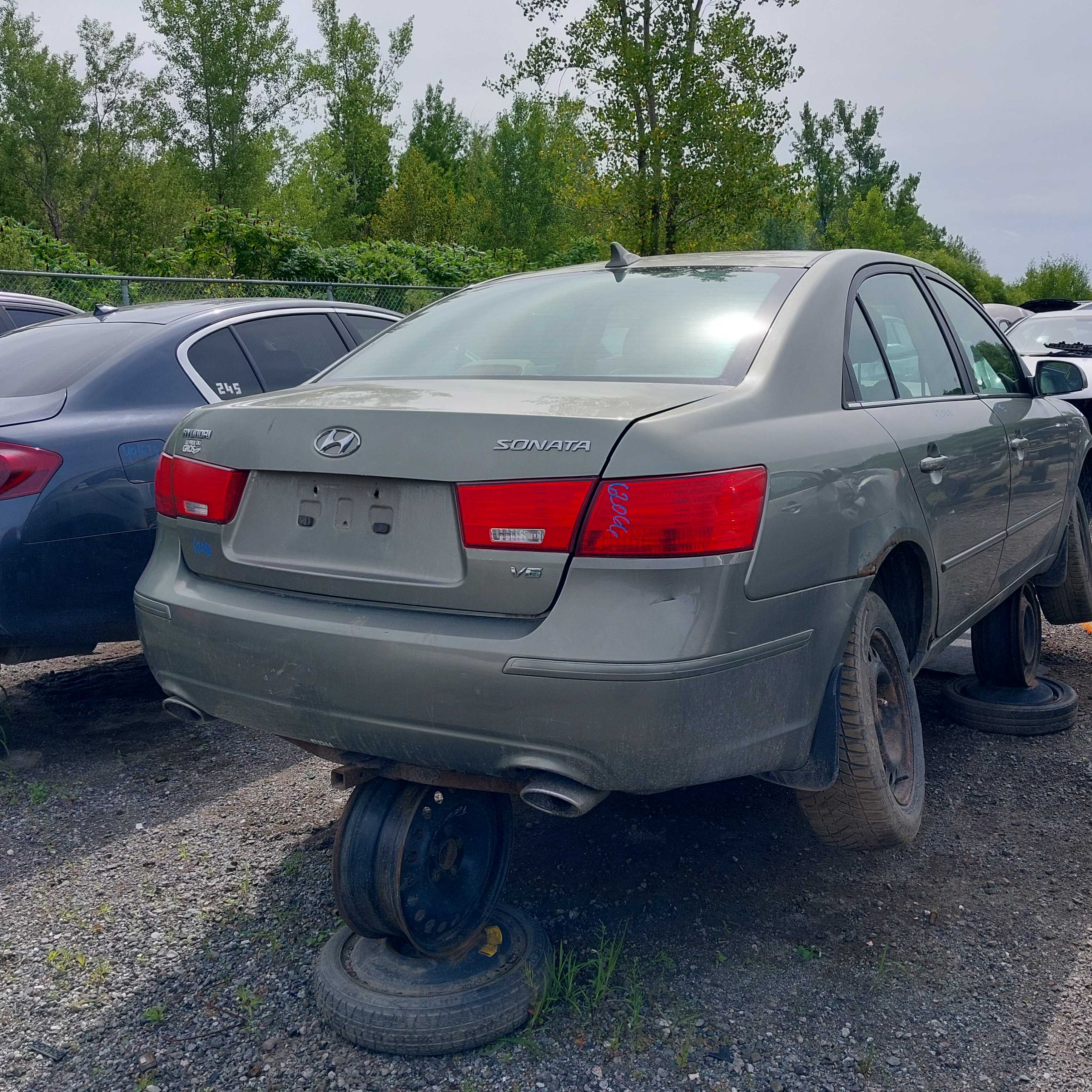 HYUNDAI SONATA 2010