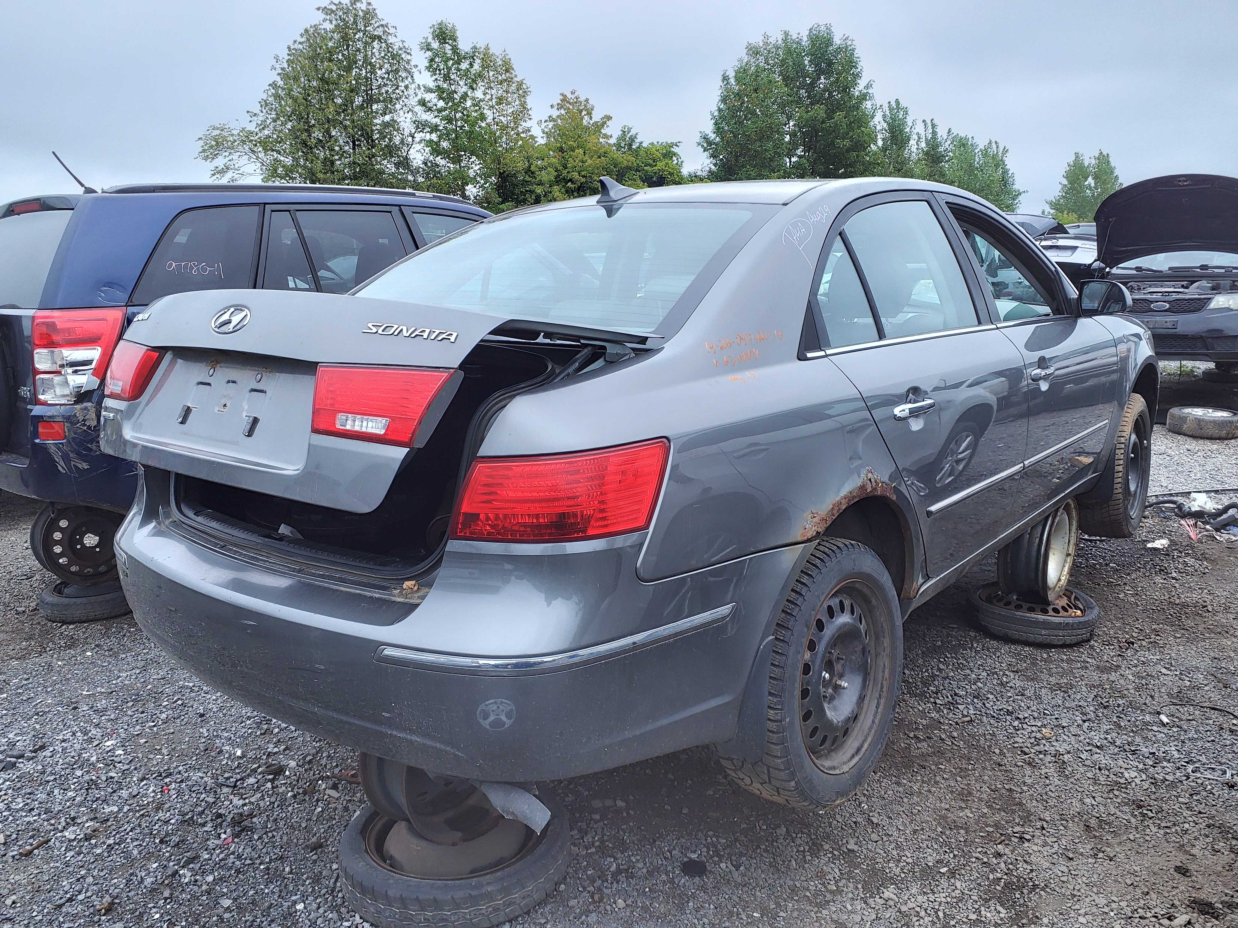 HYUNDAI SONATA 2010