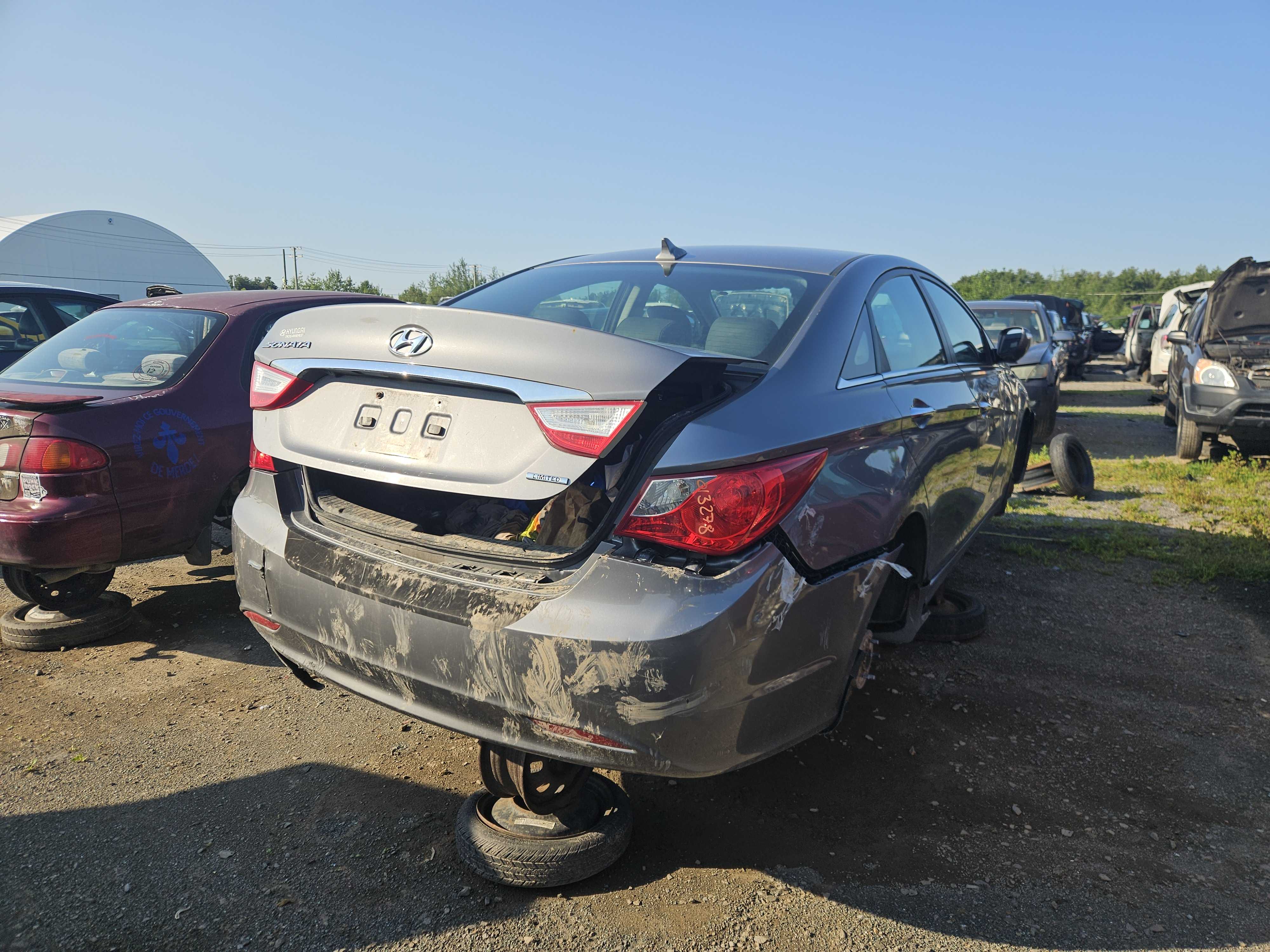 HYUNDAI SONATA 2011