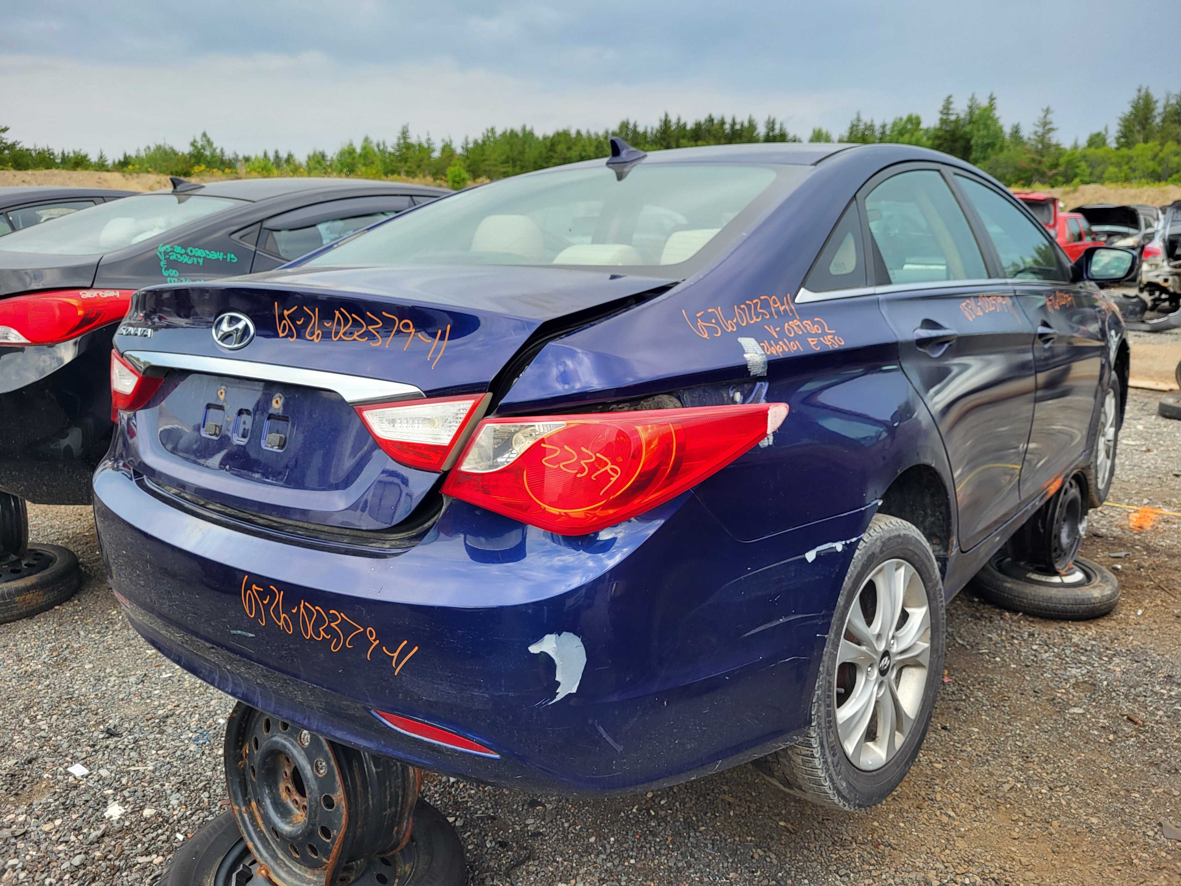 HYUNDAI SONATA 2011