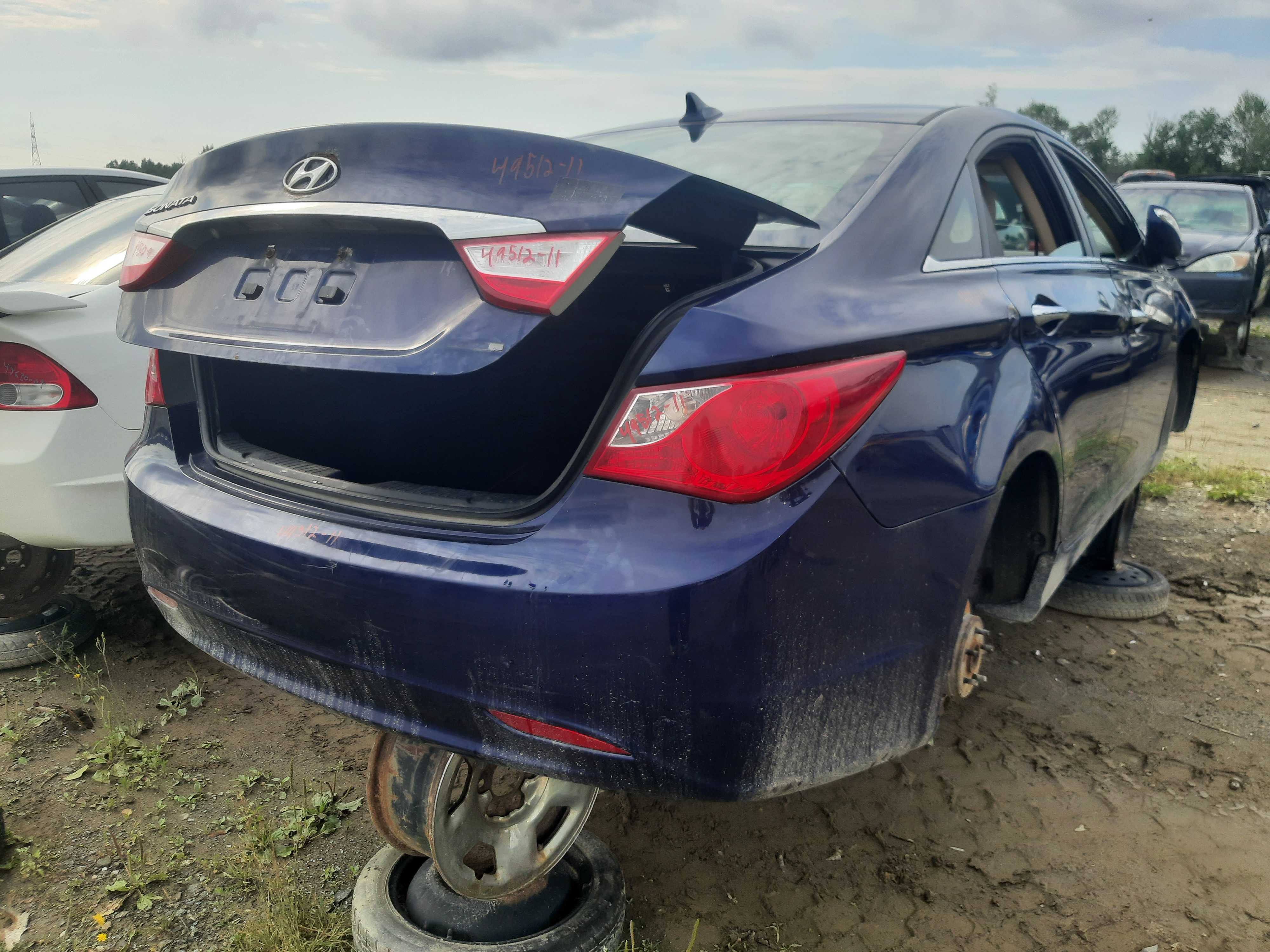 HYUNDAI SONATA 2011