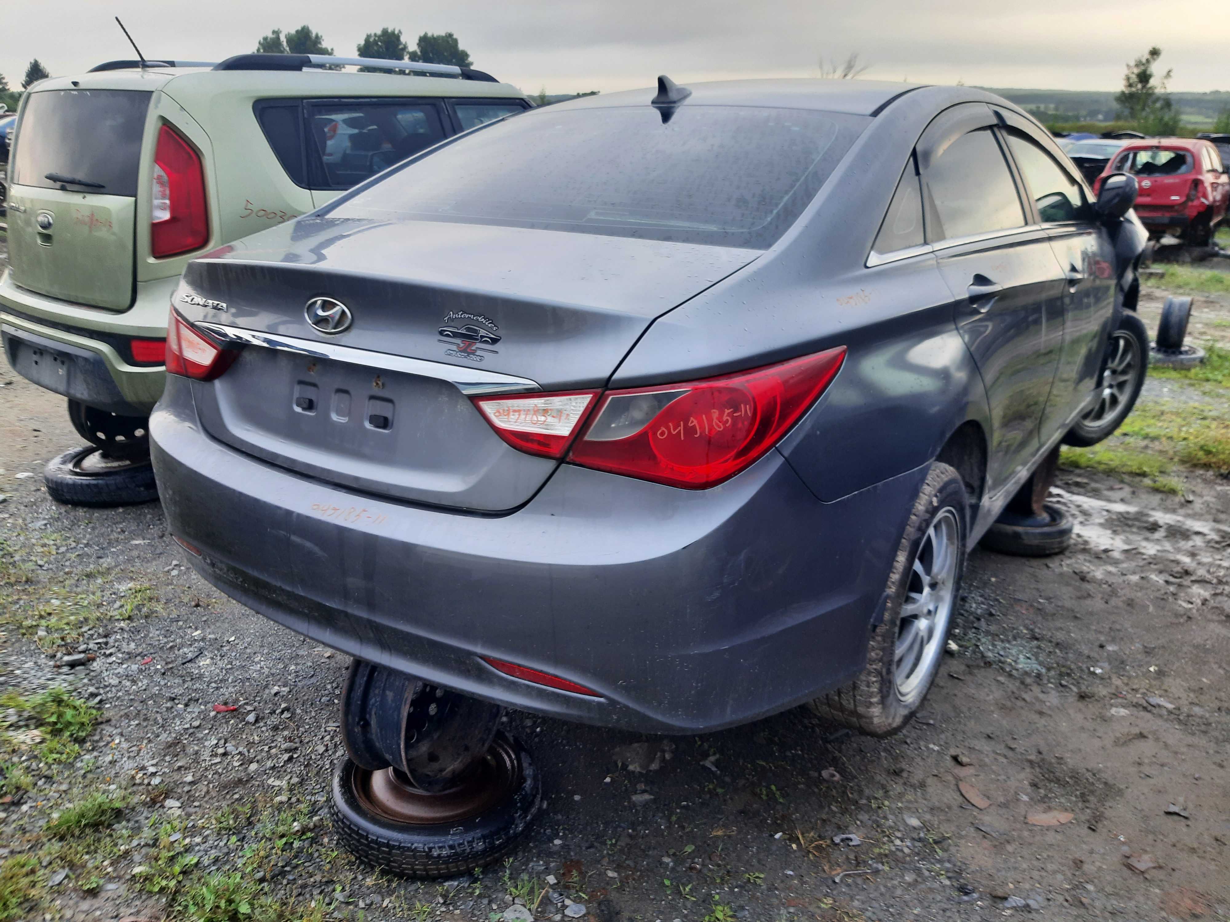 HYUNDAI SONATA 2011