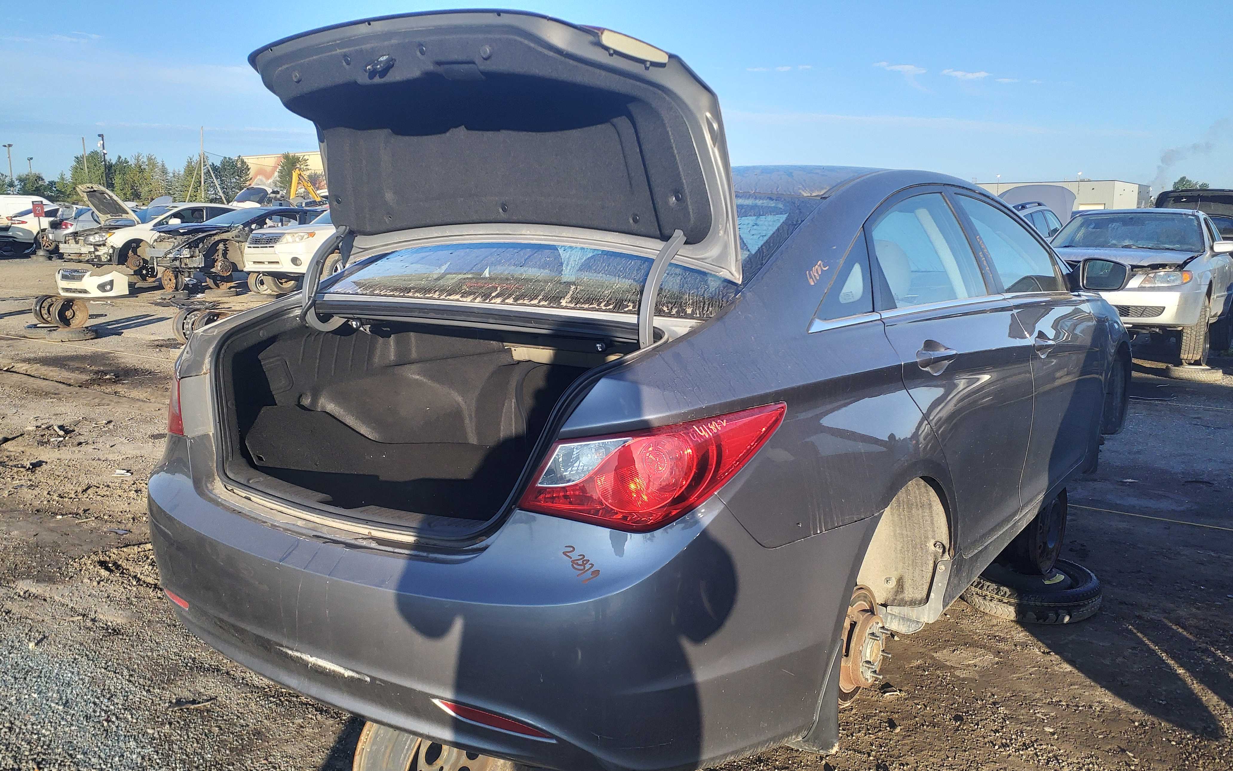 HYUNDAI SONATA 2011