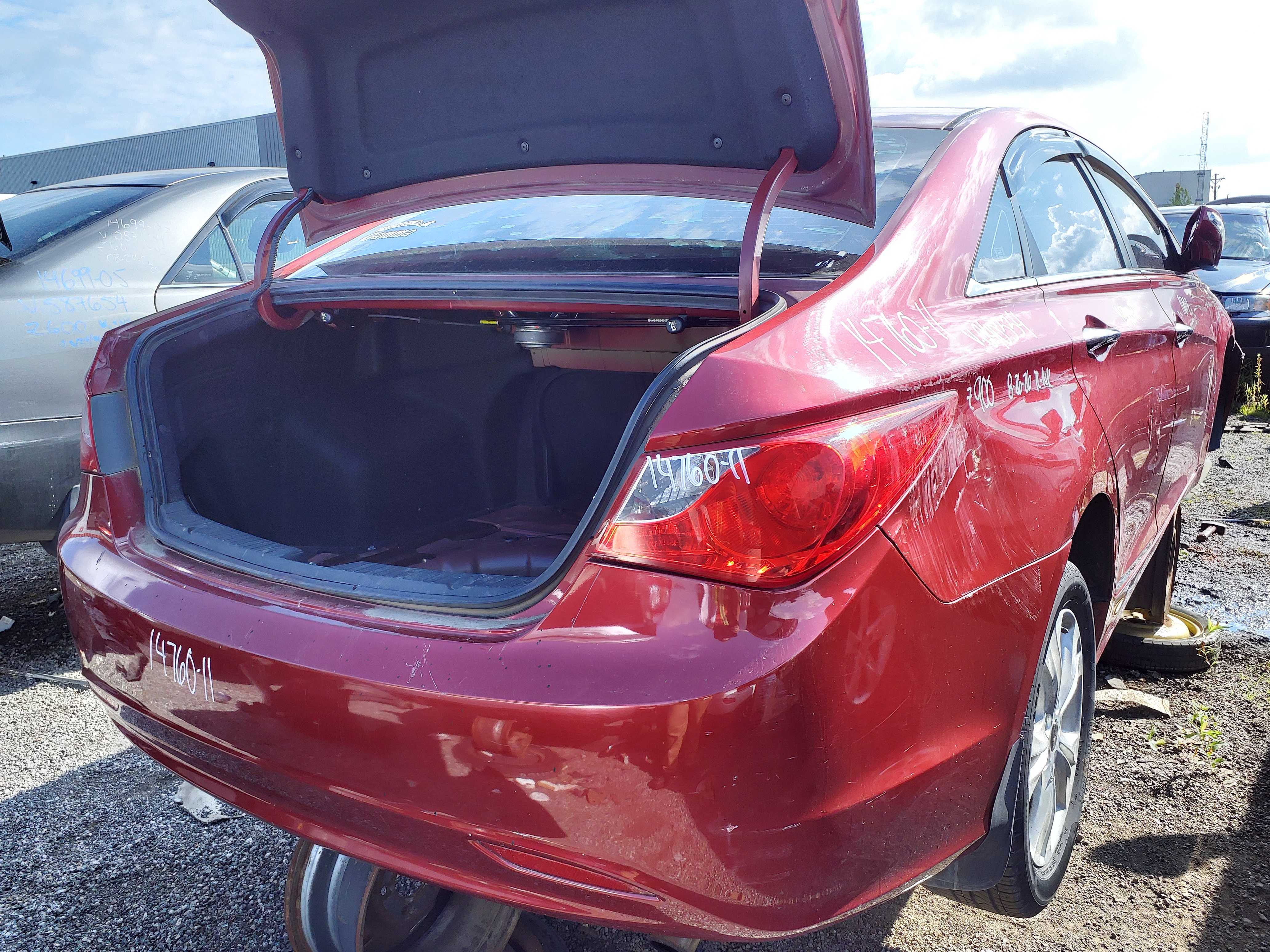 HYUNDAI SONATA 2011