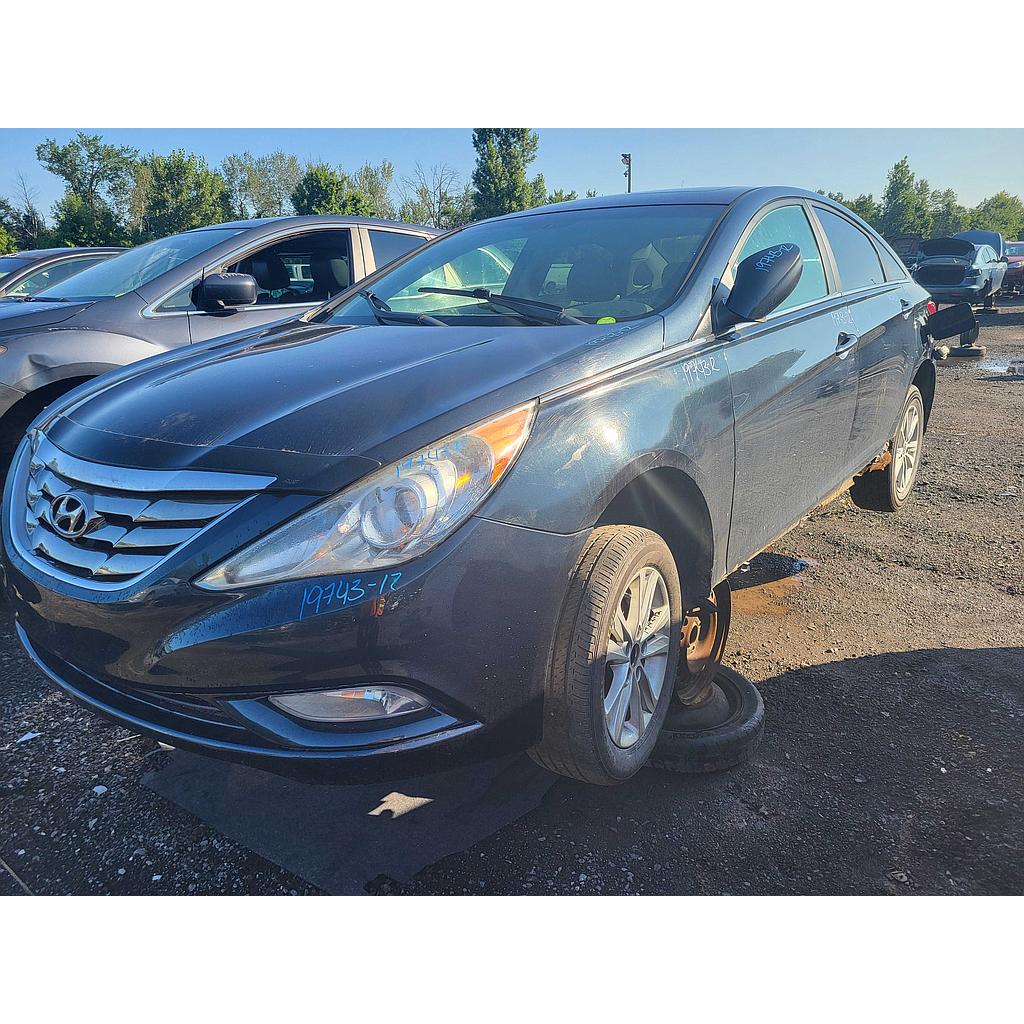 HYUNDAI SONATA 2012
