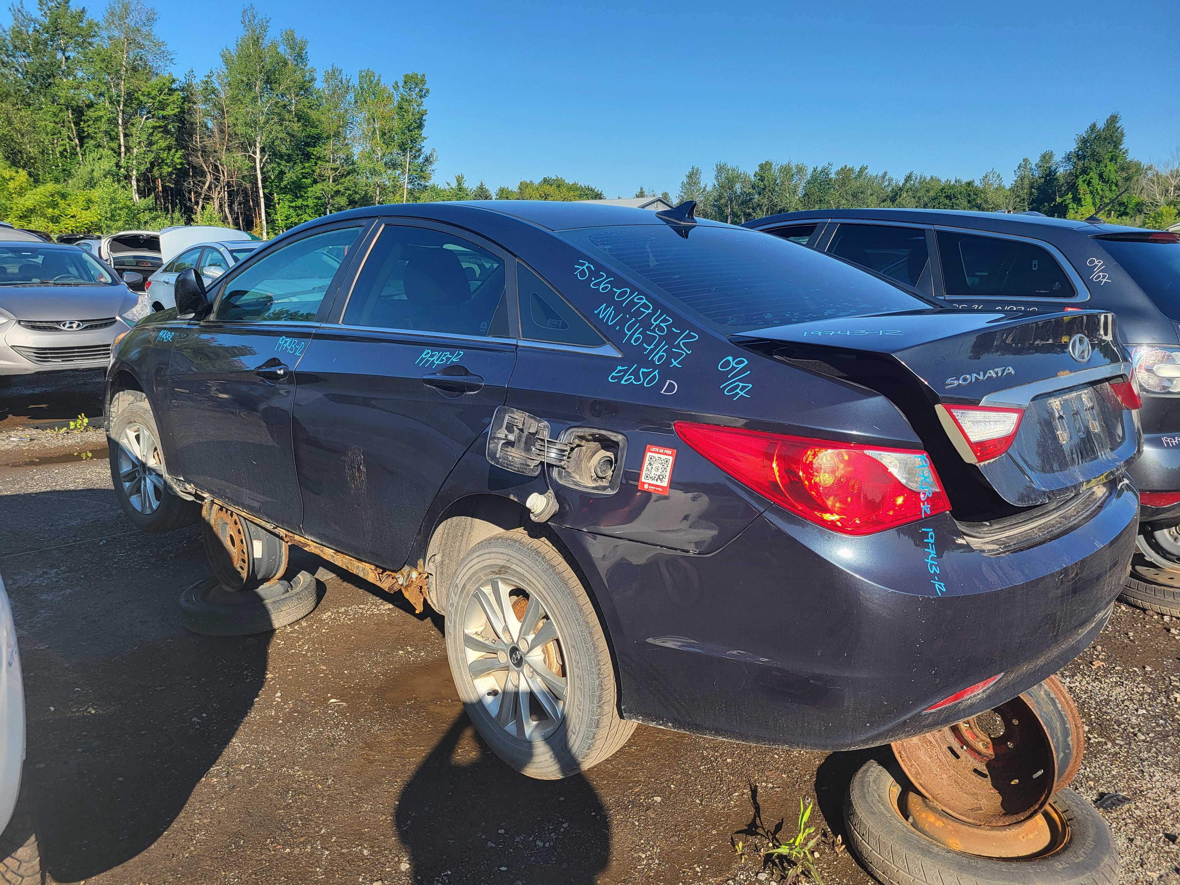 HYUNDAI SONATA 2012