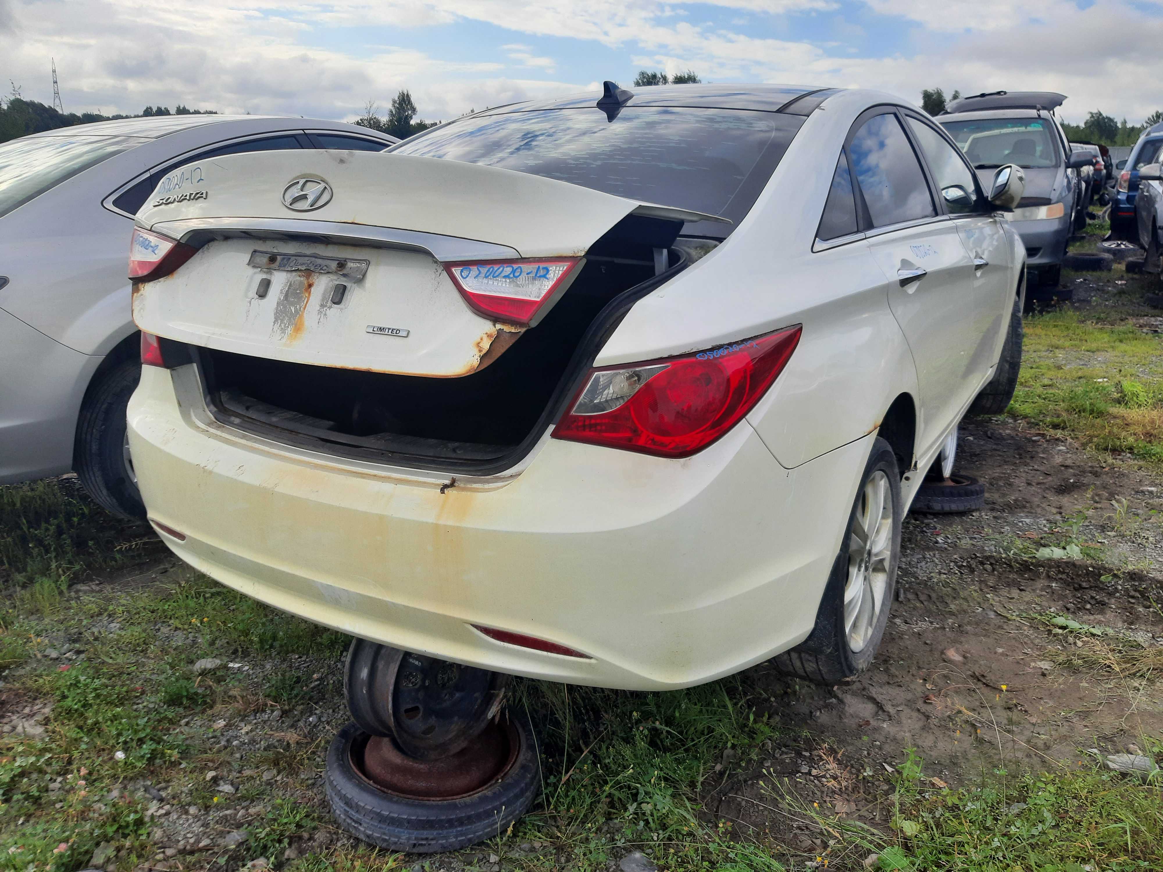 HYUNDAI SONATA 2012