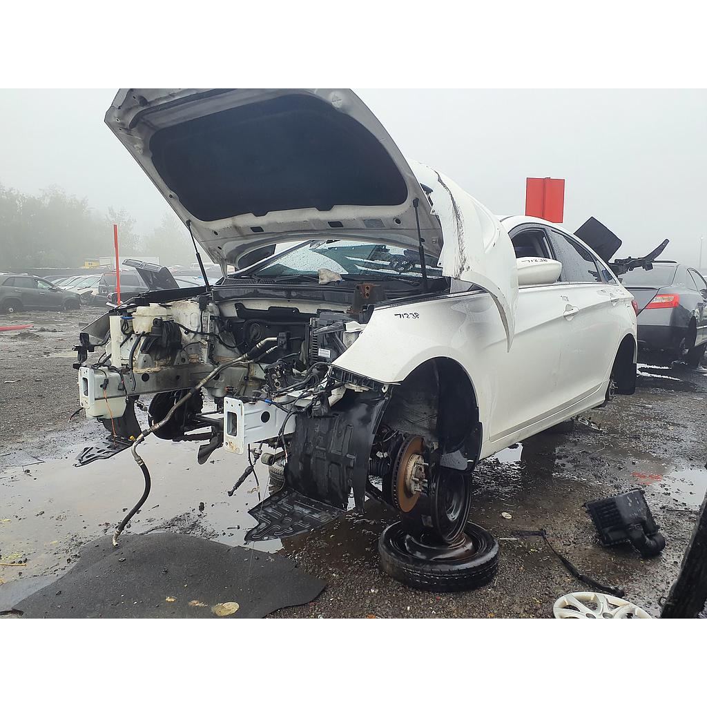 HYUNDAI SONATA 2013
