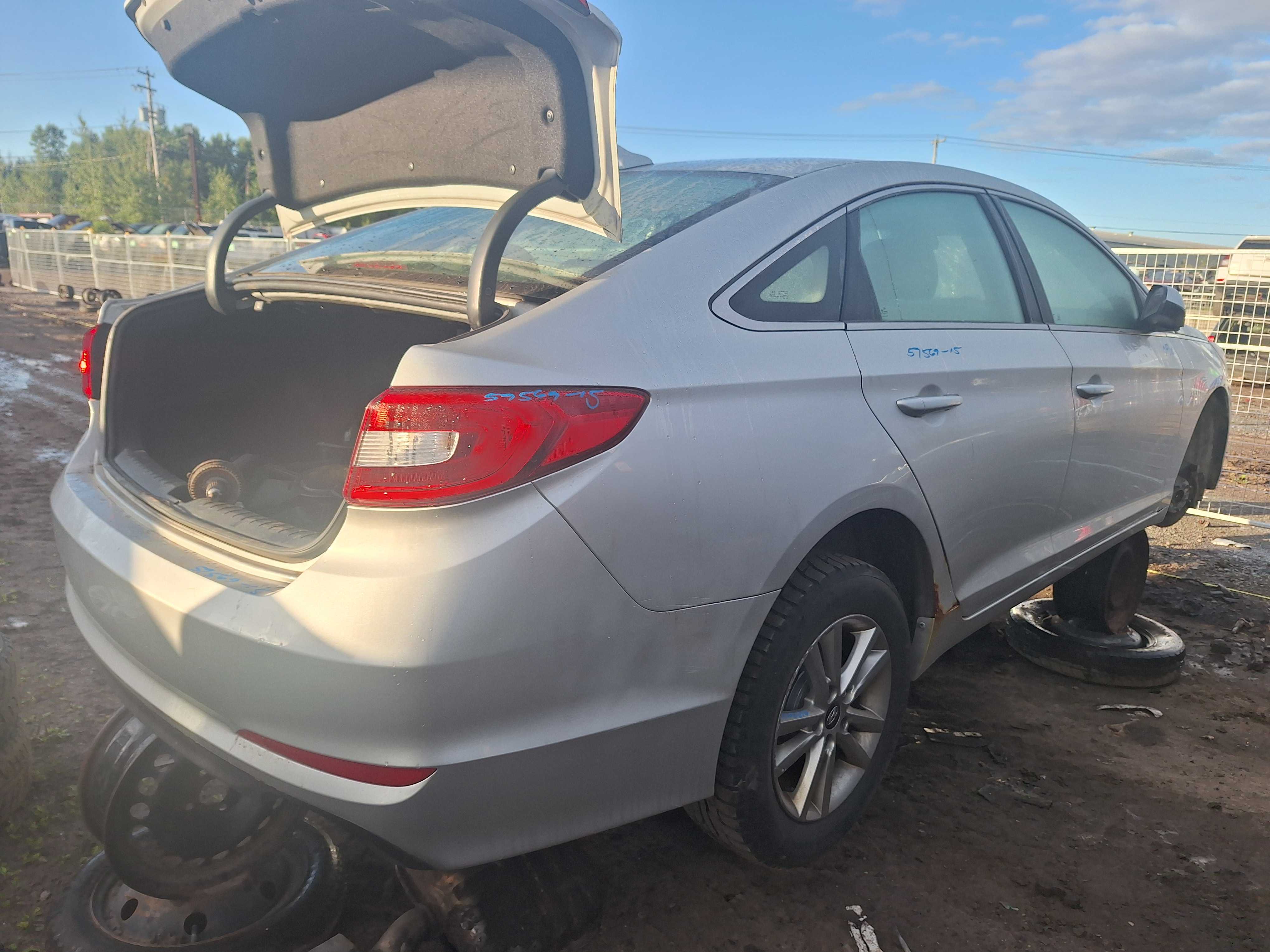 HYUNDAI SONATA 2015
