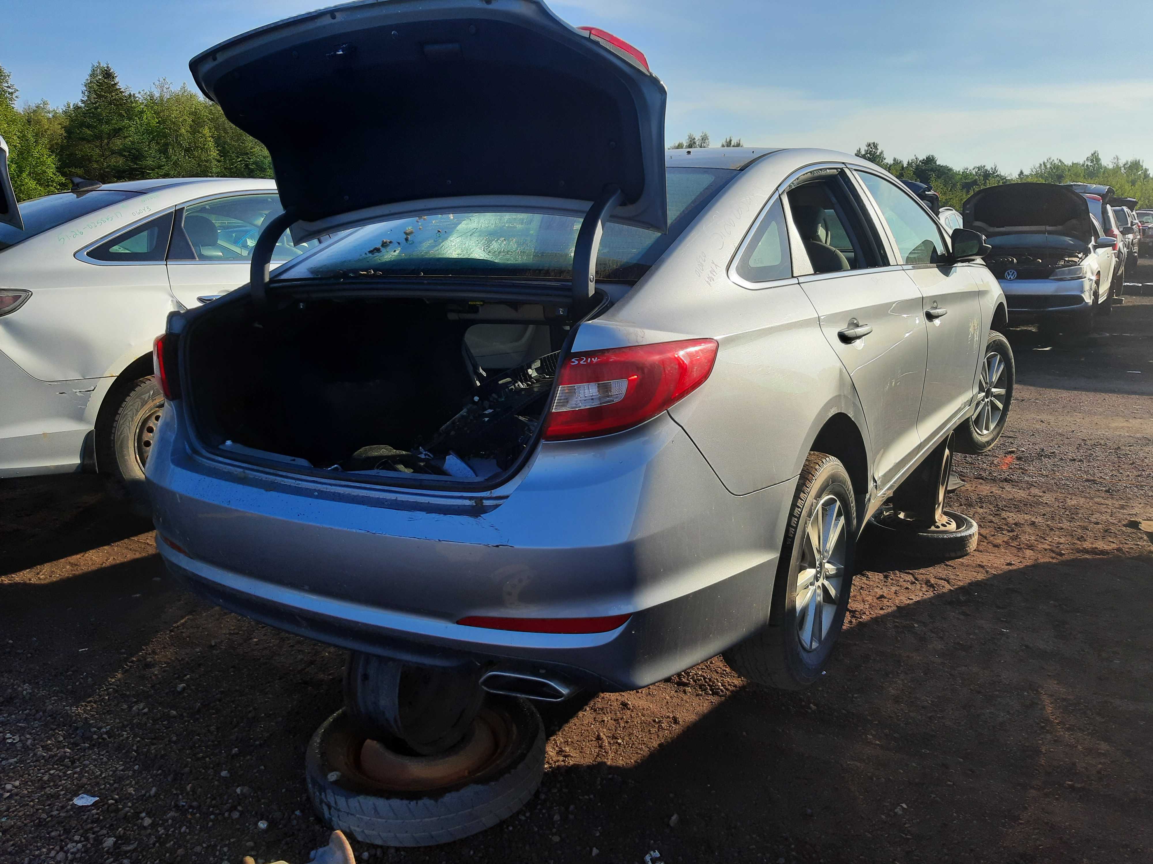 HYUNDAI SONATA 2015