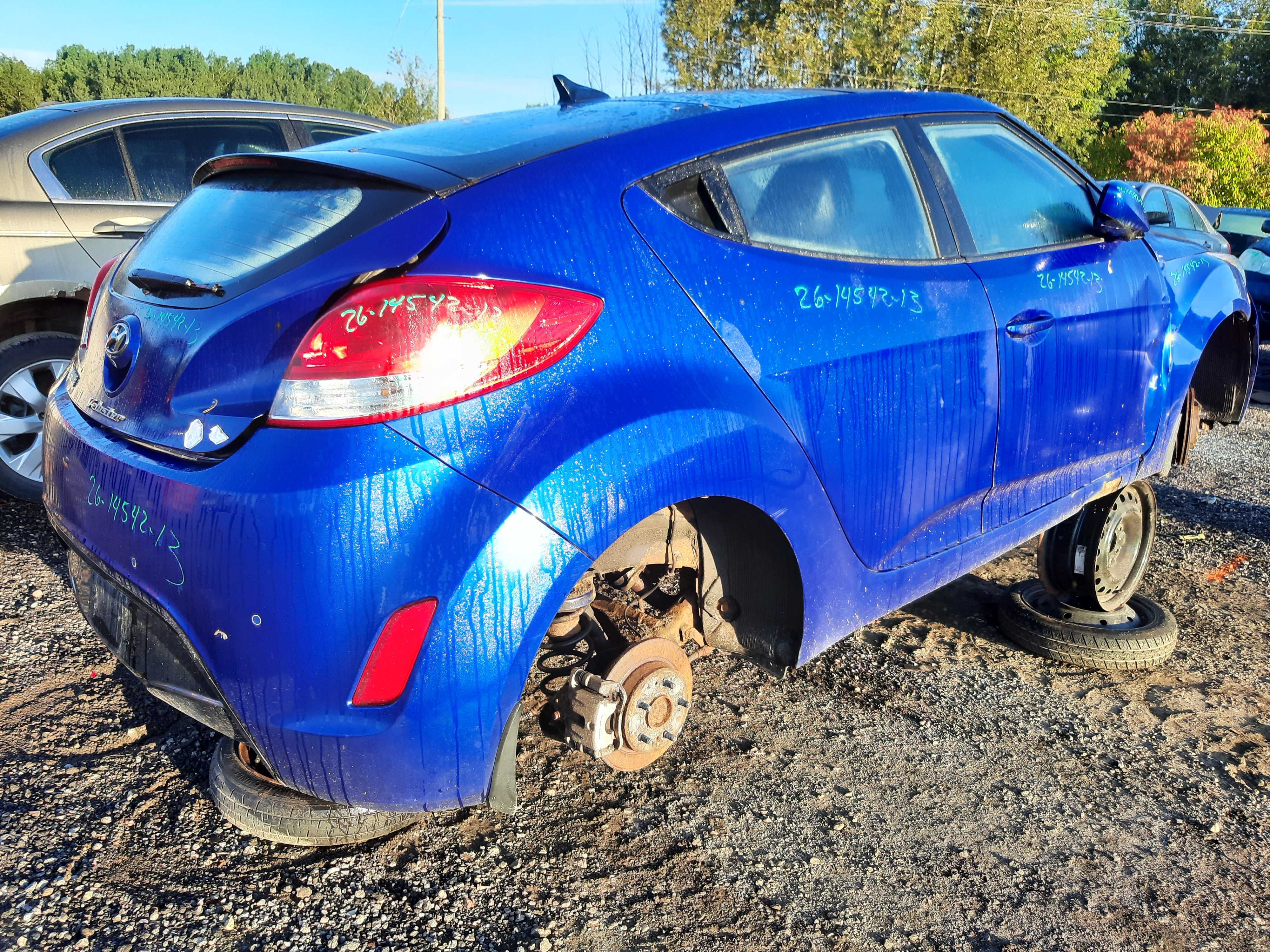 HYUNDAI VELOSTER 2013
