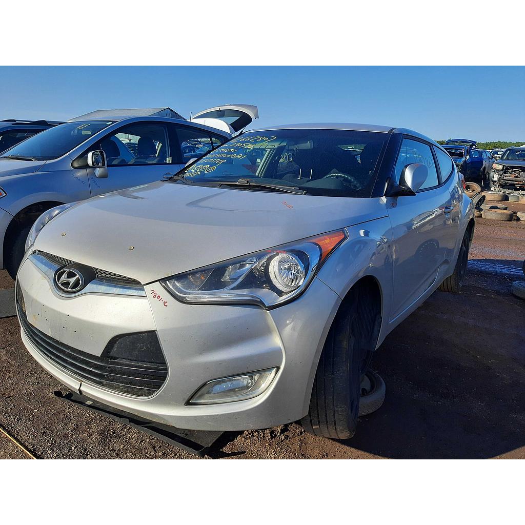 HYUNDAI VELOSTER 2016