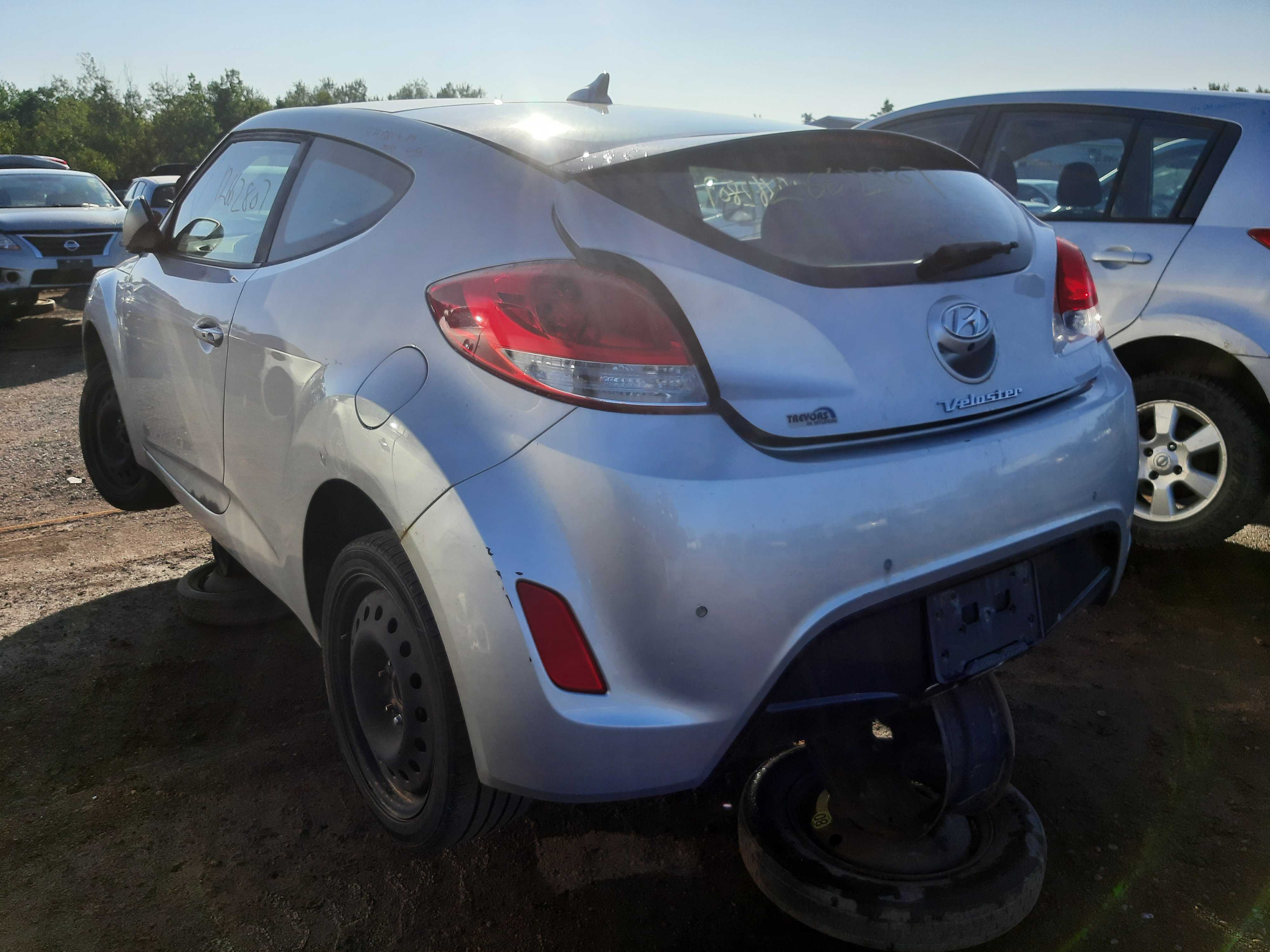 HYUNDAI VELOSTER 2016