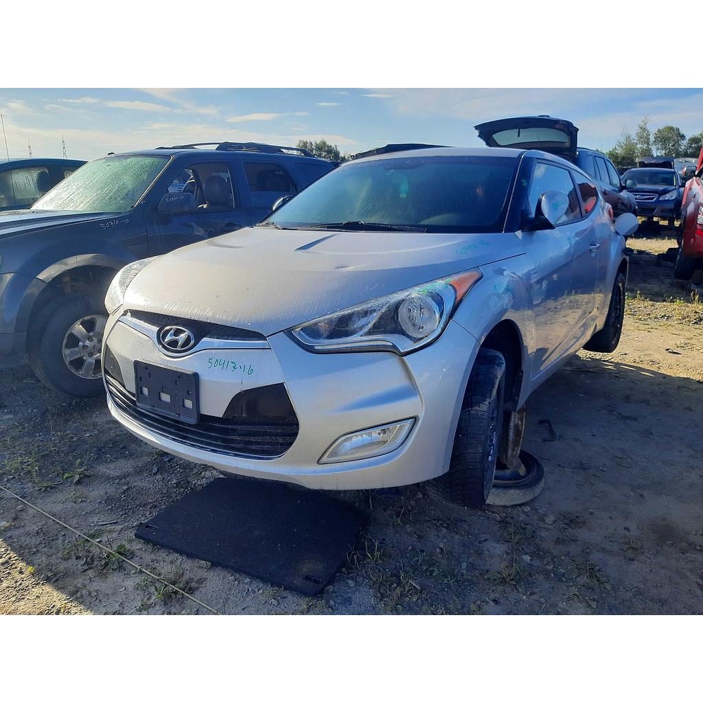 HYUNDAI VELOSTER 2016