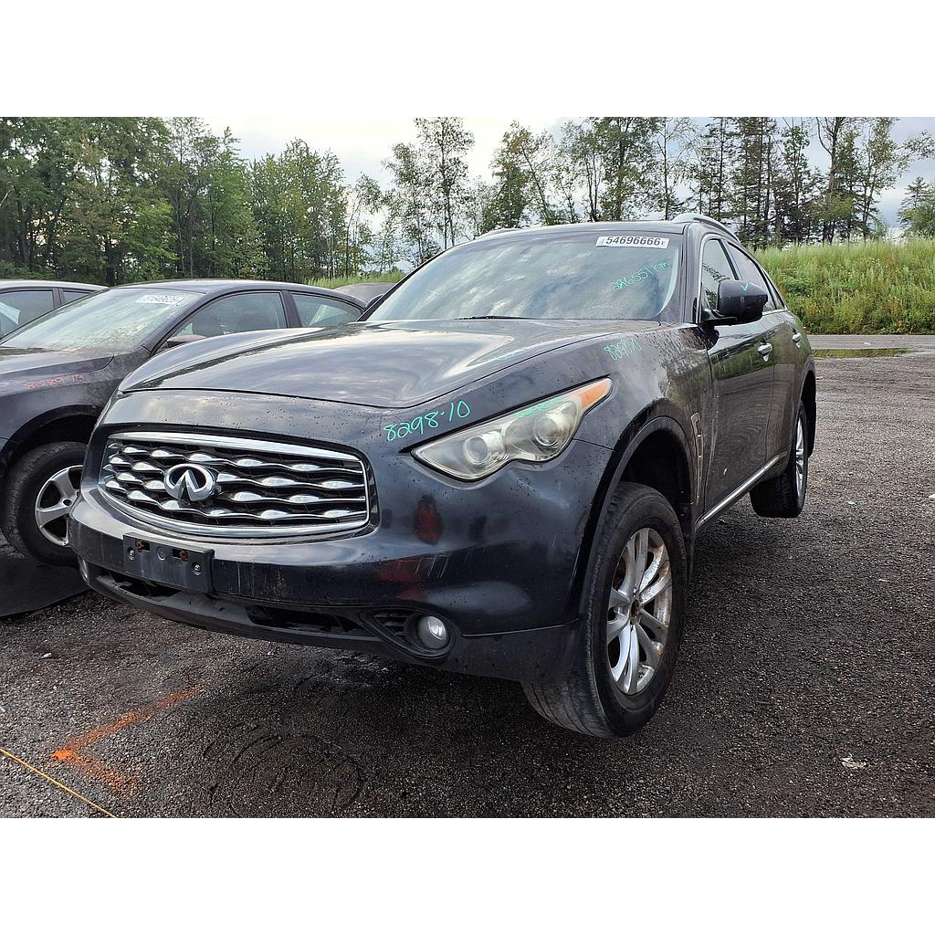 INFINITI FX35 2010