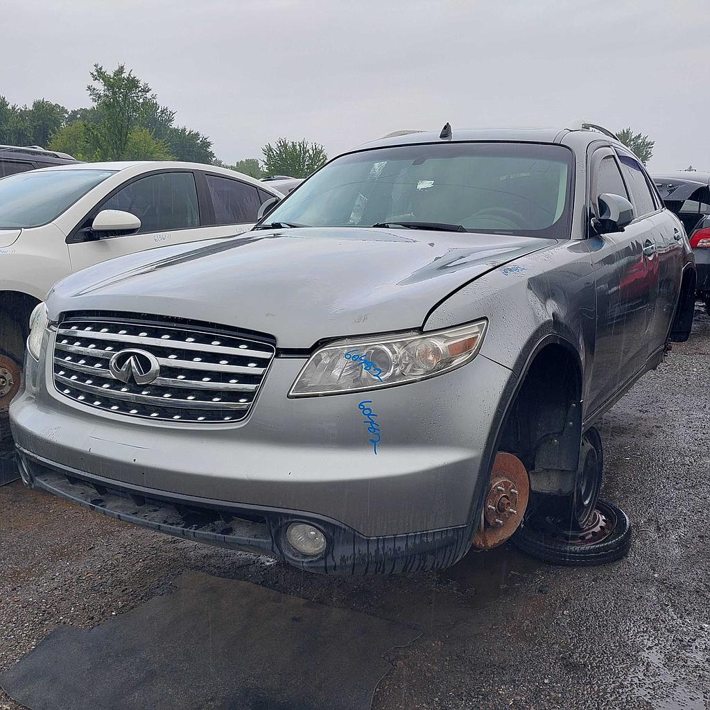 INFINITI FX45 2005