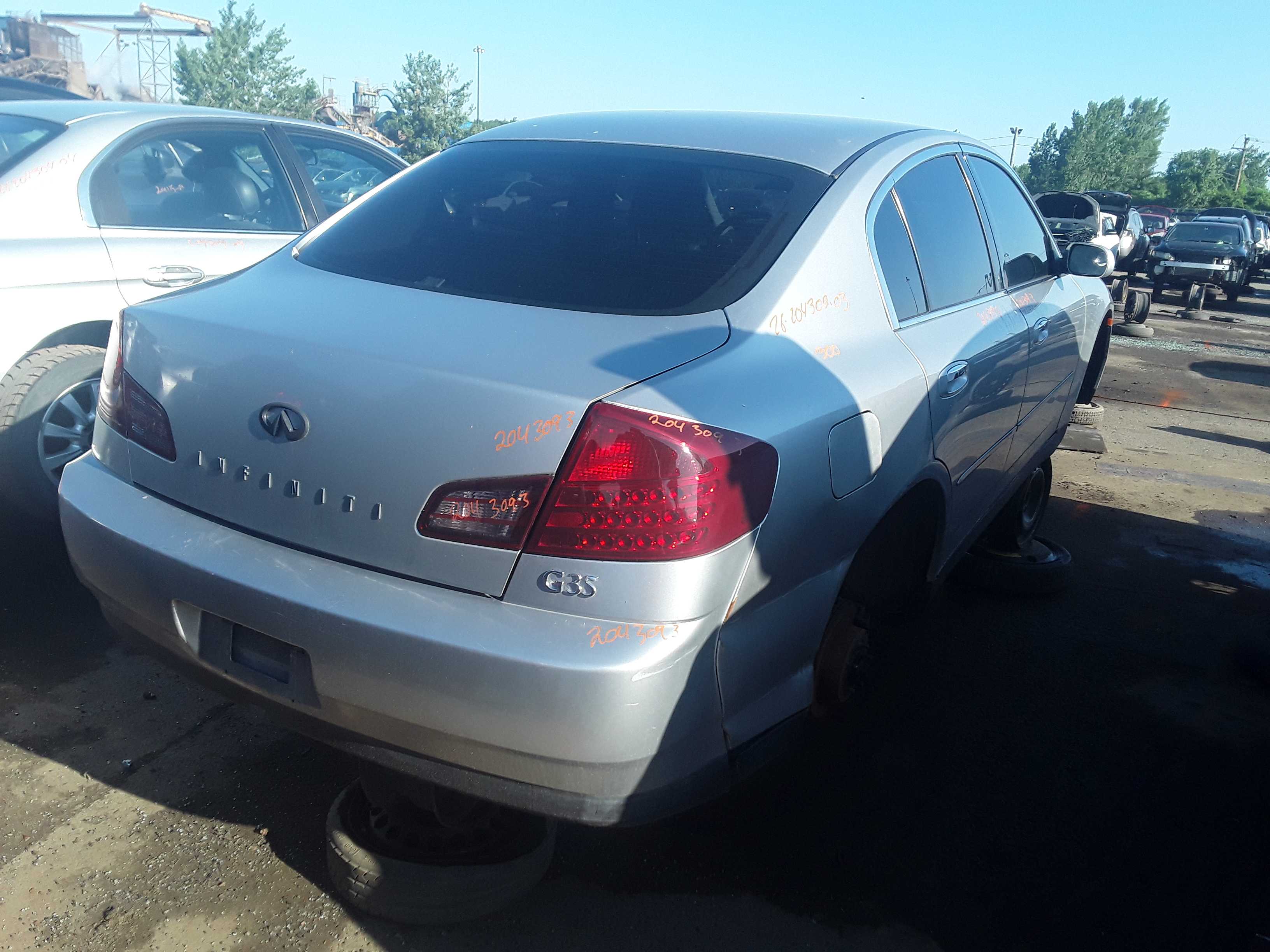 INFINITI G35 SEDAN 2003
