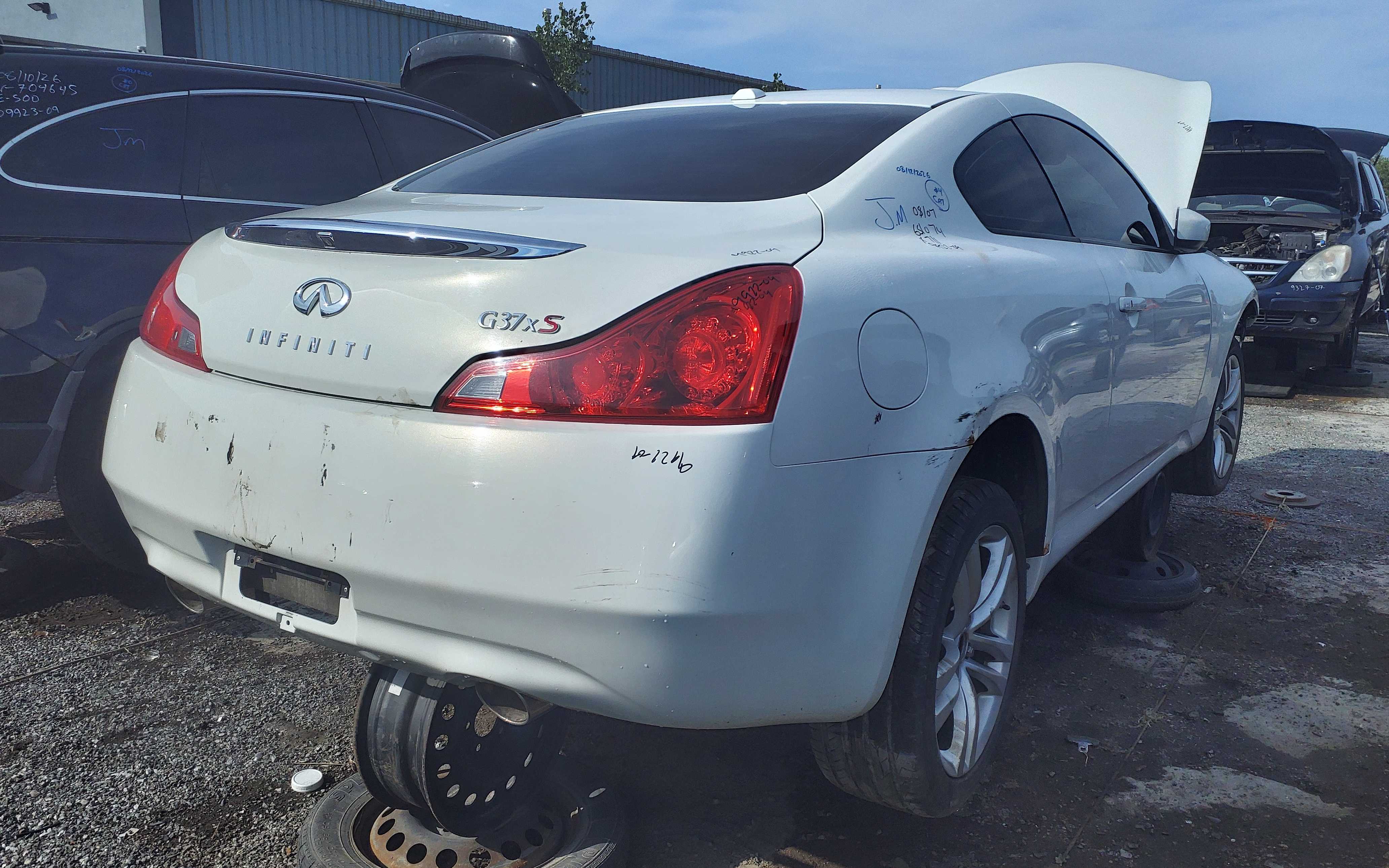 INFINITI G37 COUPE 2009