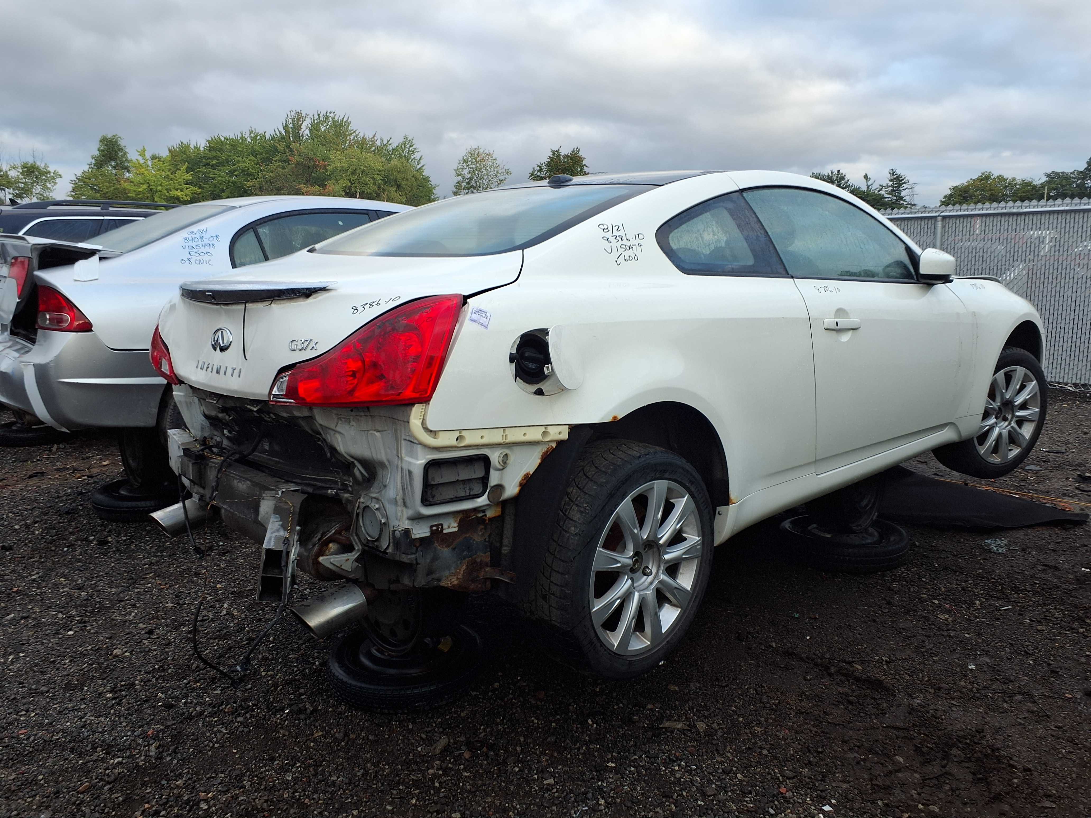 INFINITI G37 COUPE 2010