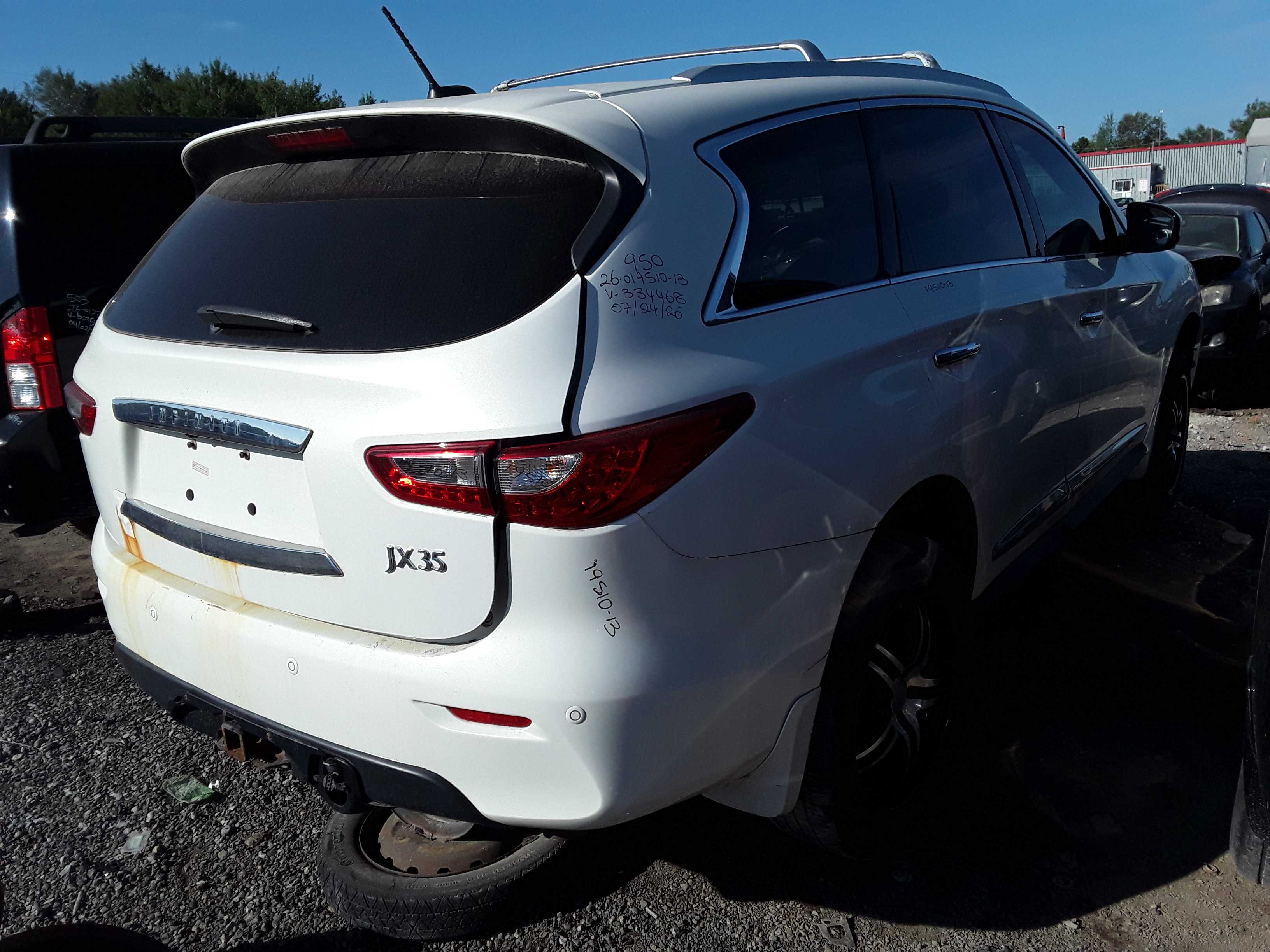 INFINITI JX 2013