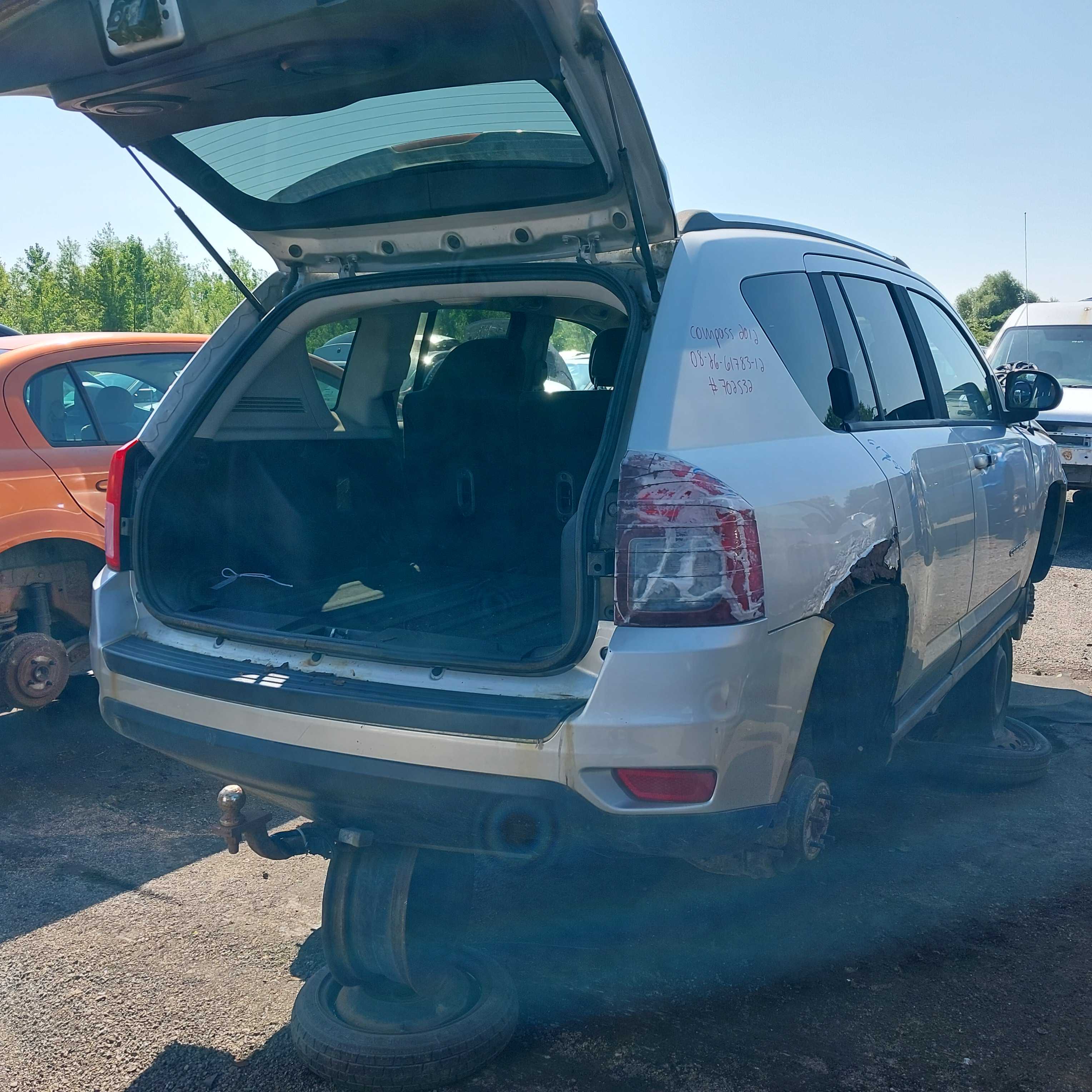 JEEP COMPASS 2012