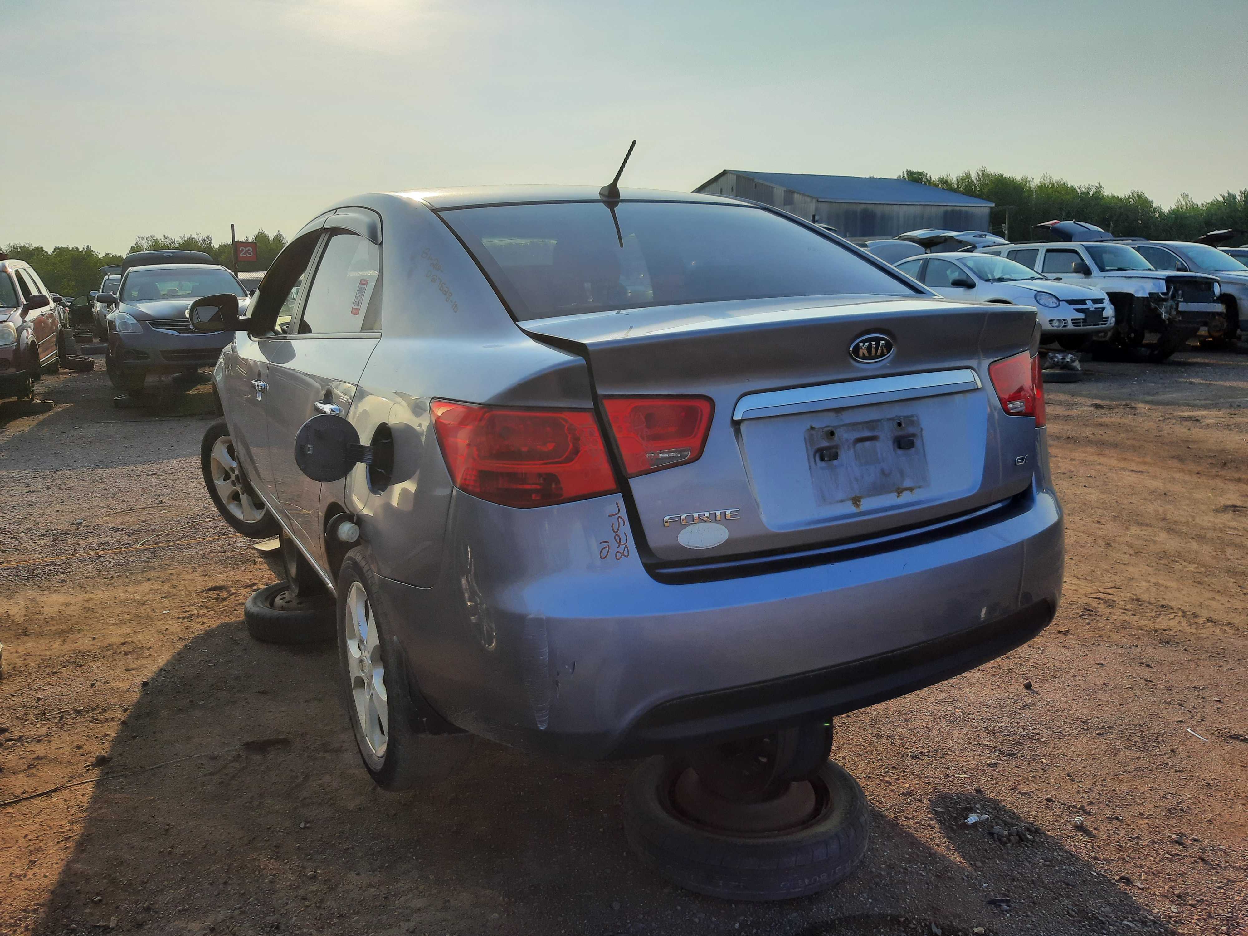 KIA FORTE 2010