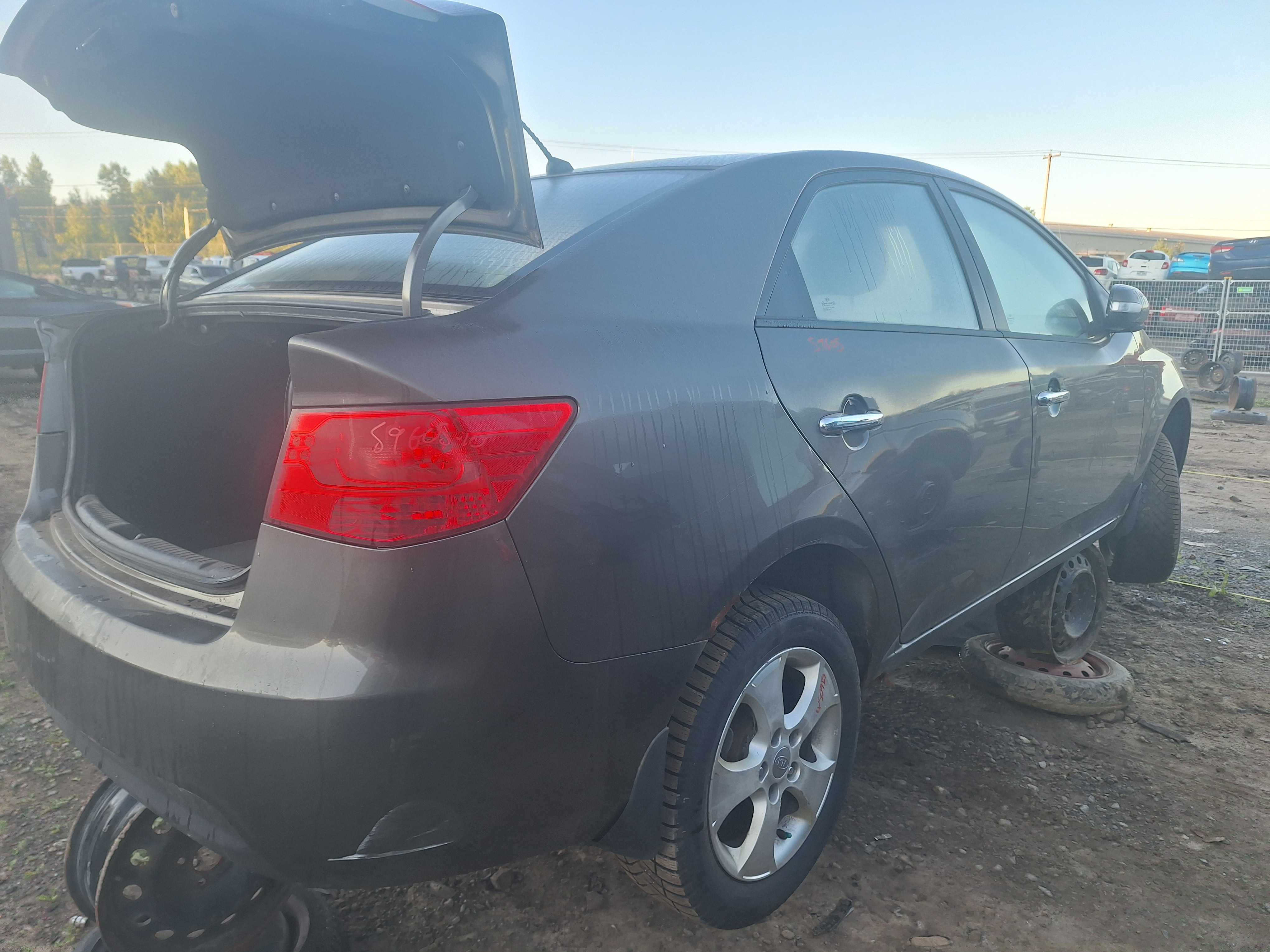 KIA FORTE 2010