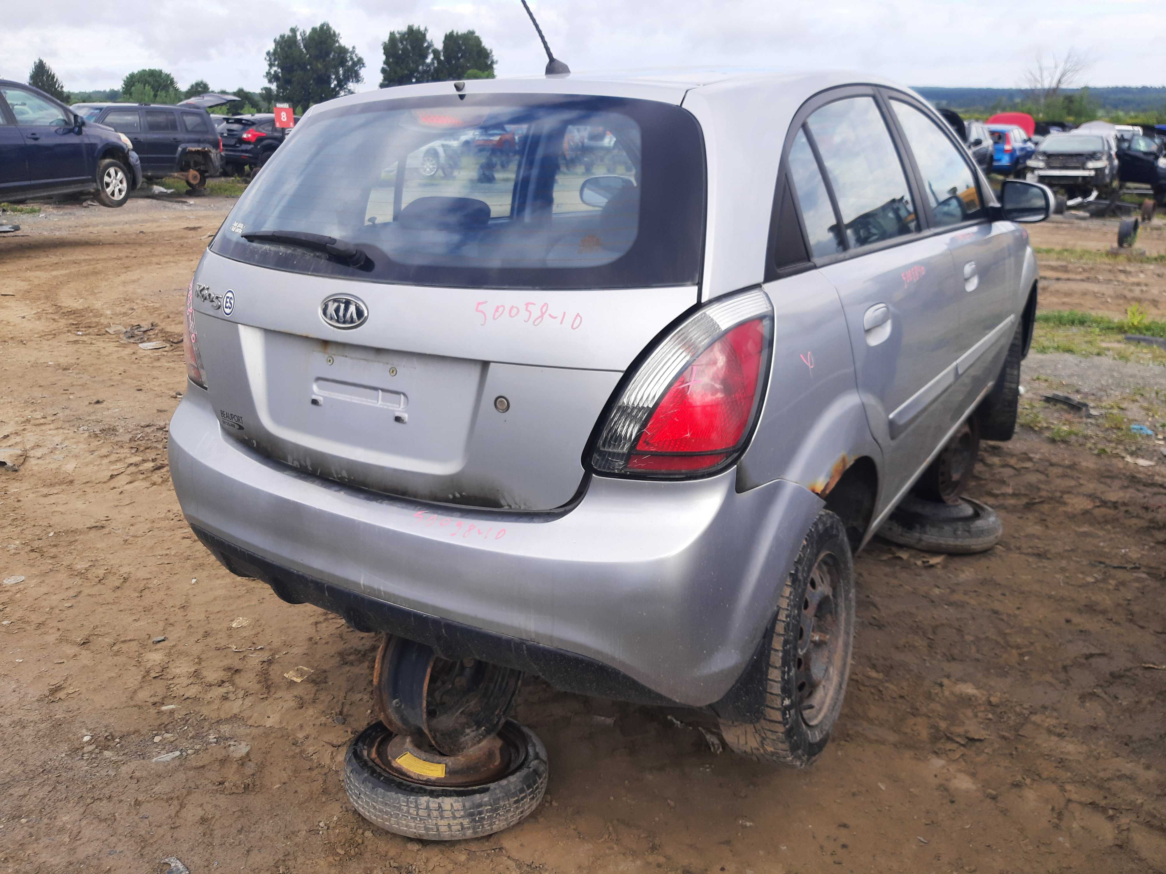 KIA RIO 2010