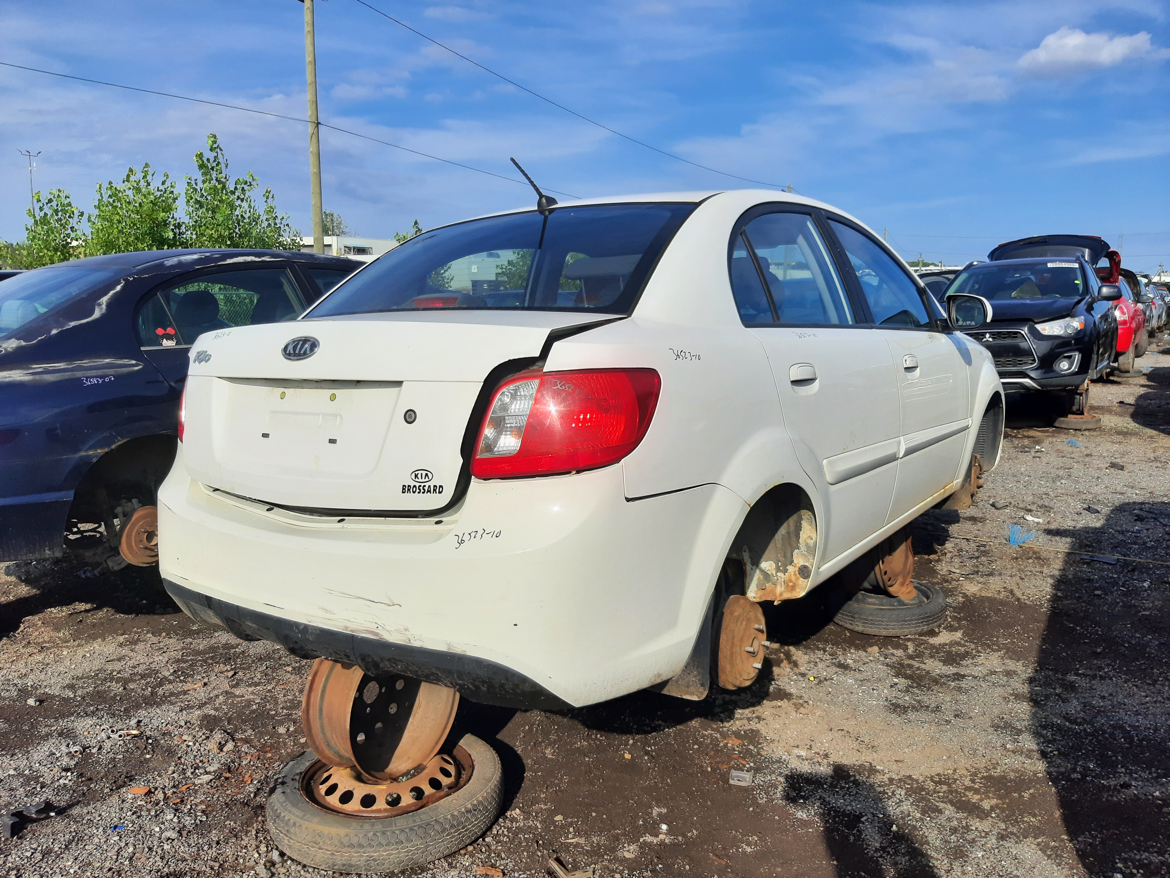 KIA RIO 2010