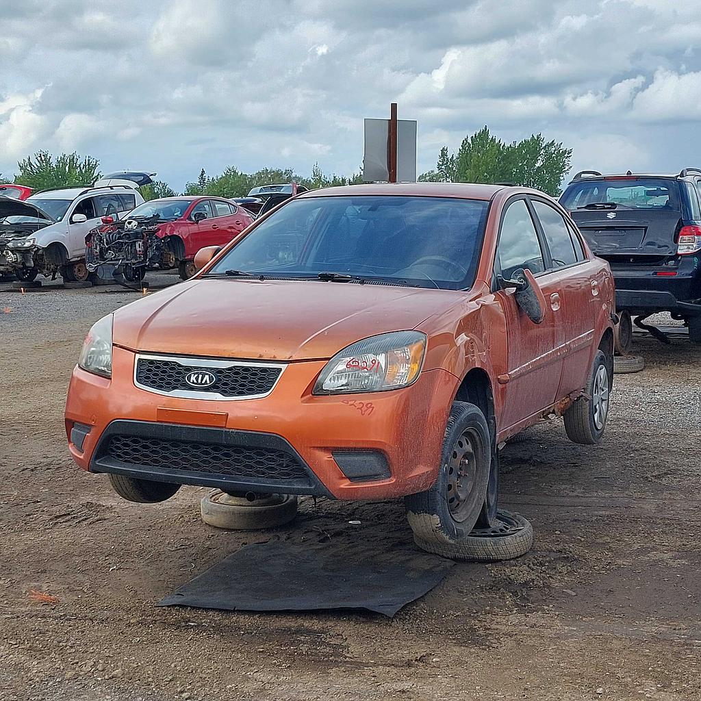 KIA RIO 2010