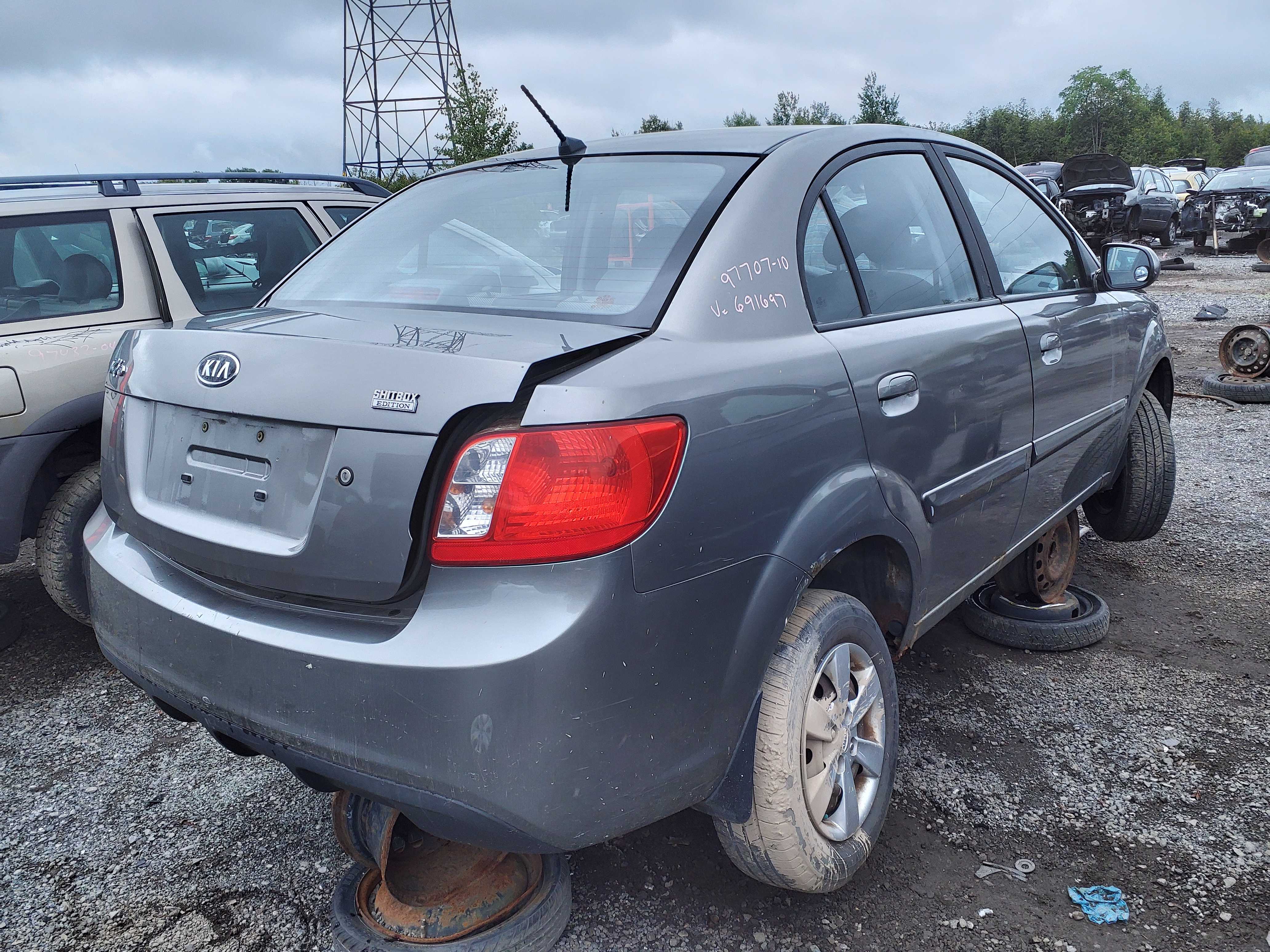 KIA RIO 2010