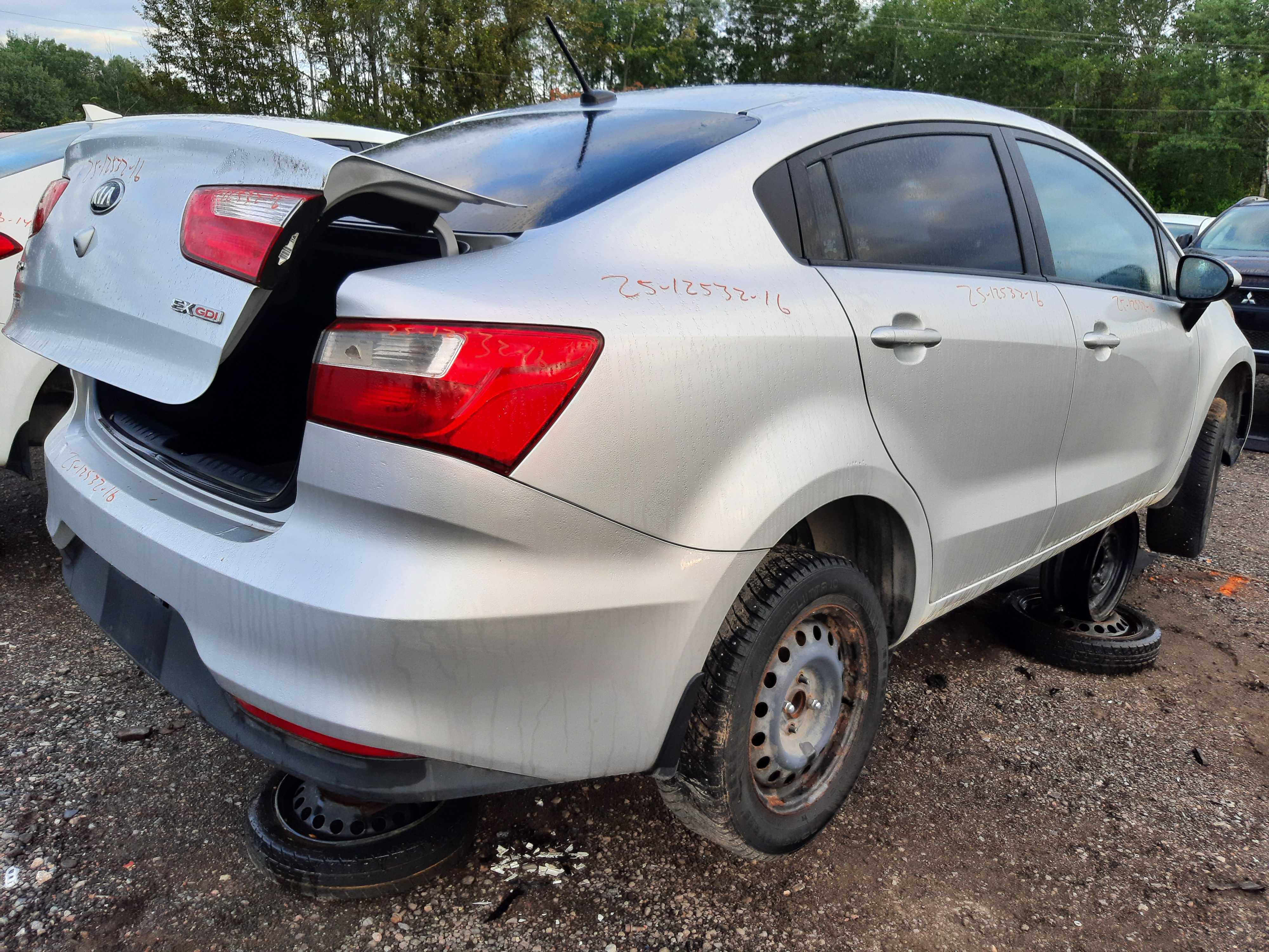KIA RIO 2016
