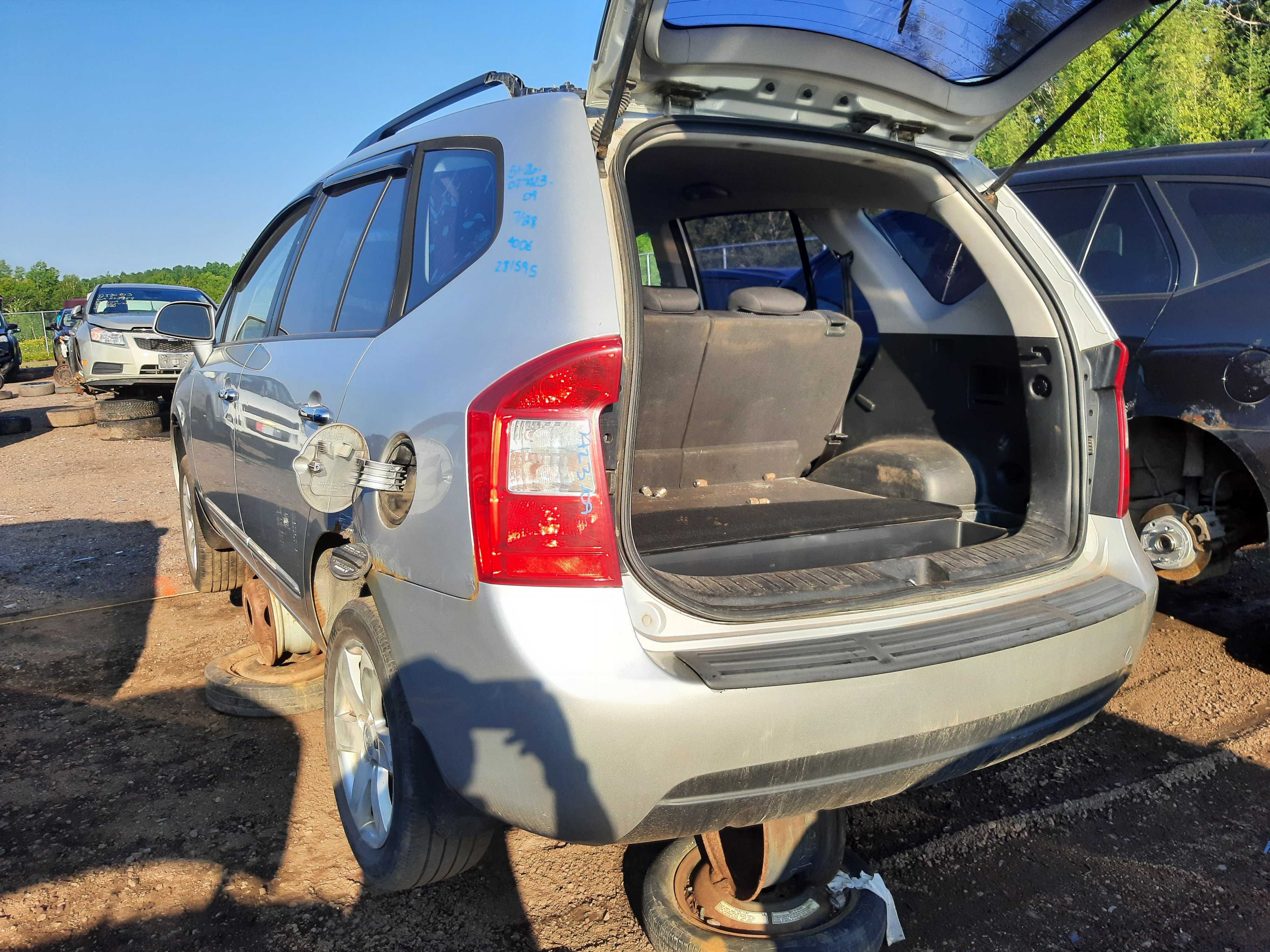 KIA RONDO 2009