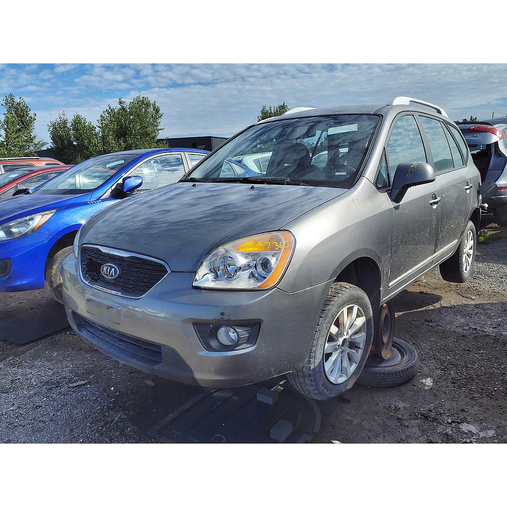 KIA RONDO 2011