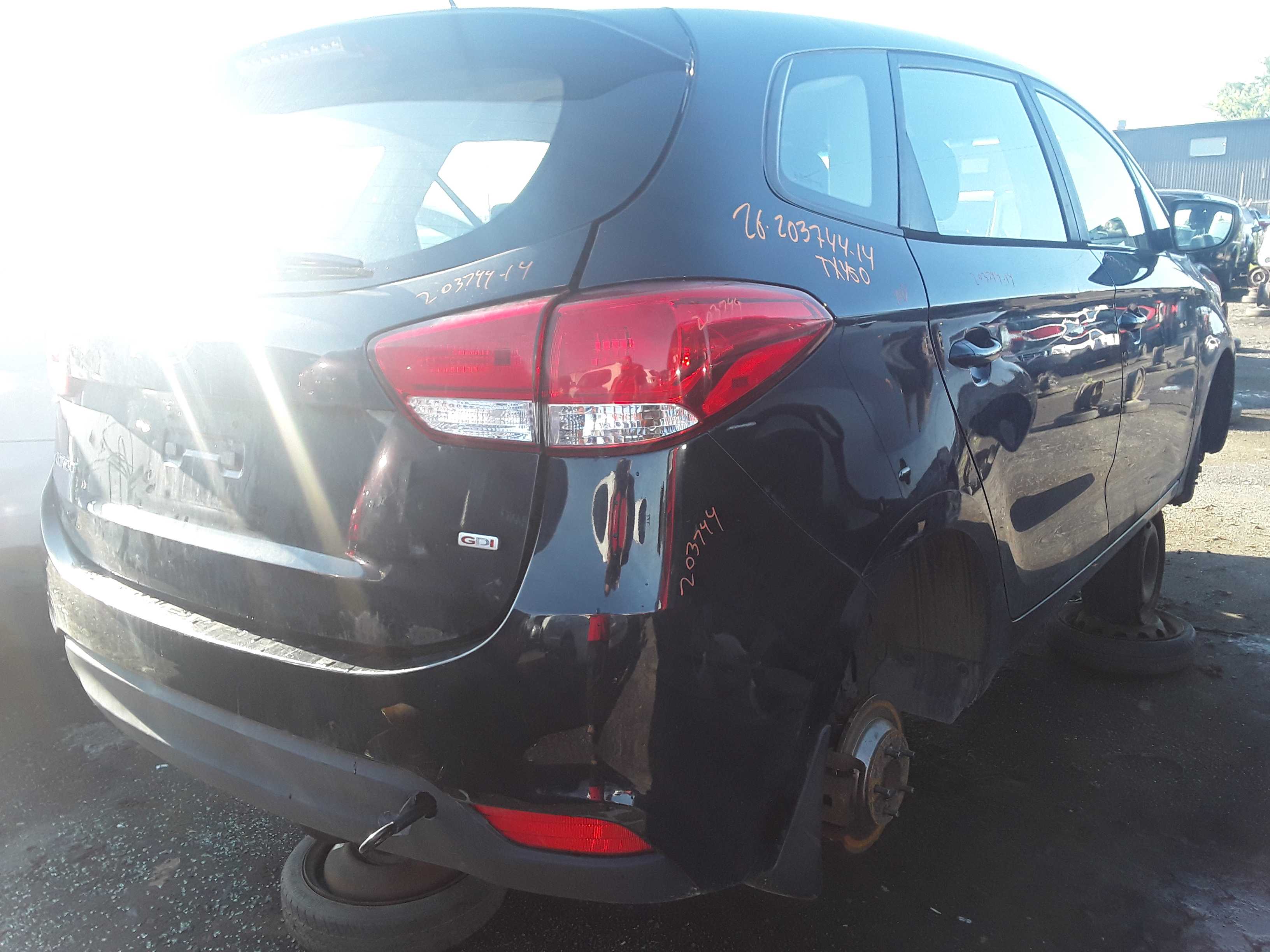KIA RONDO 2014