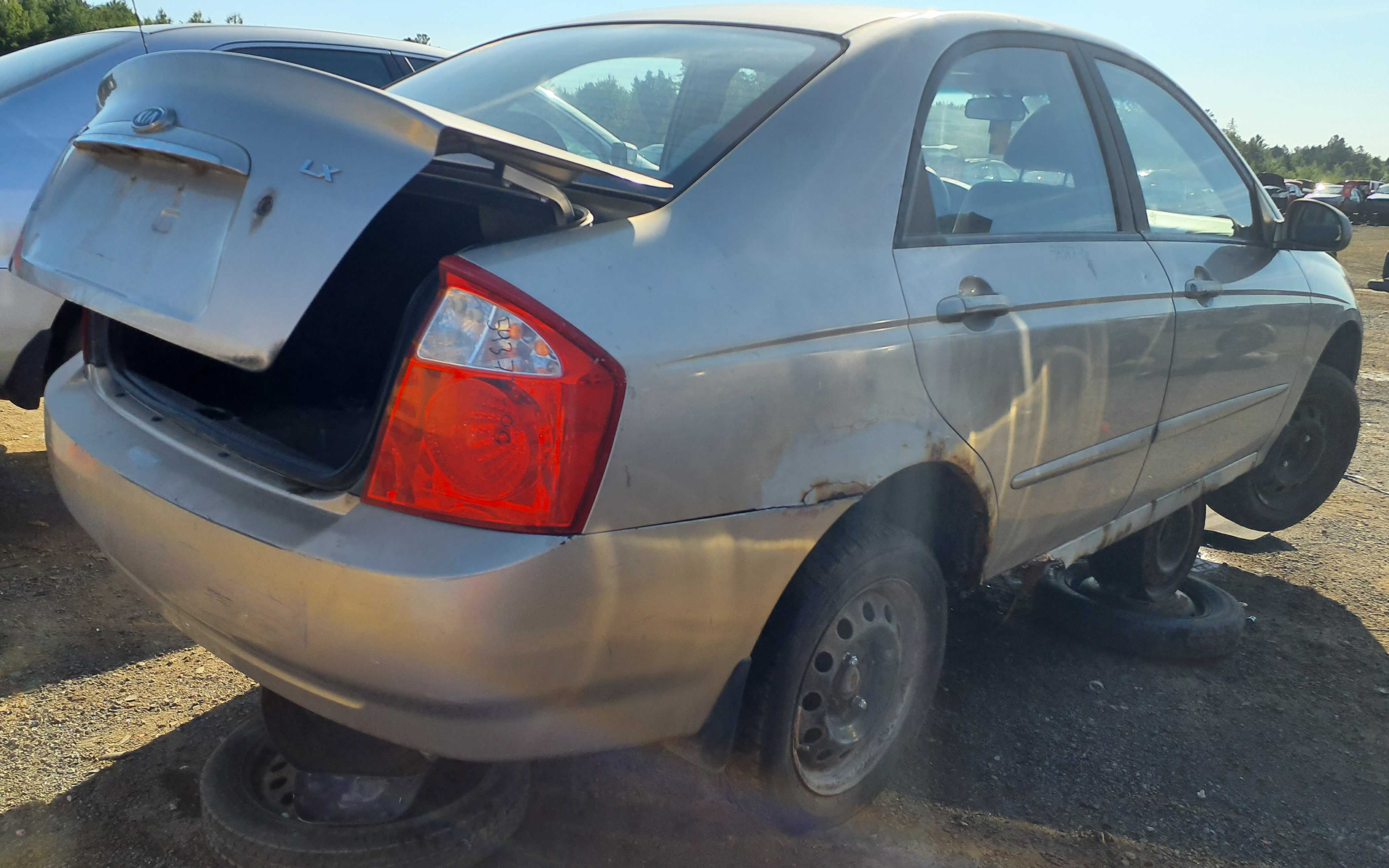 KIA SPECTRA 2006
