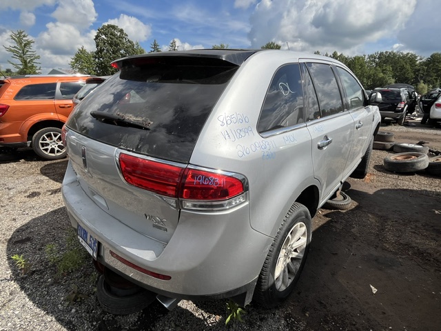 LINCOLN MKX 2011