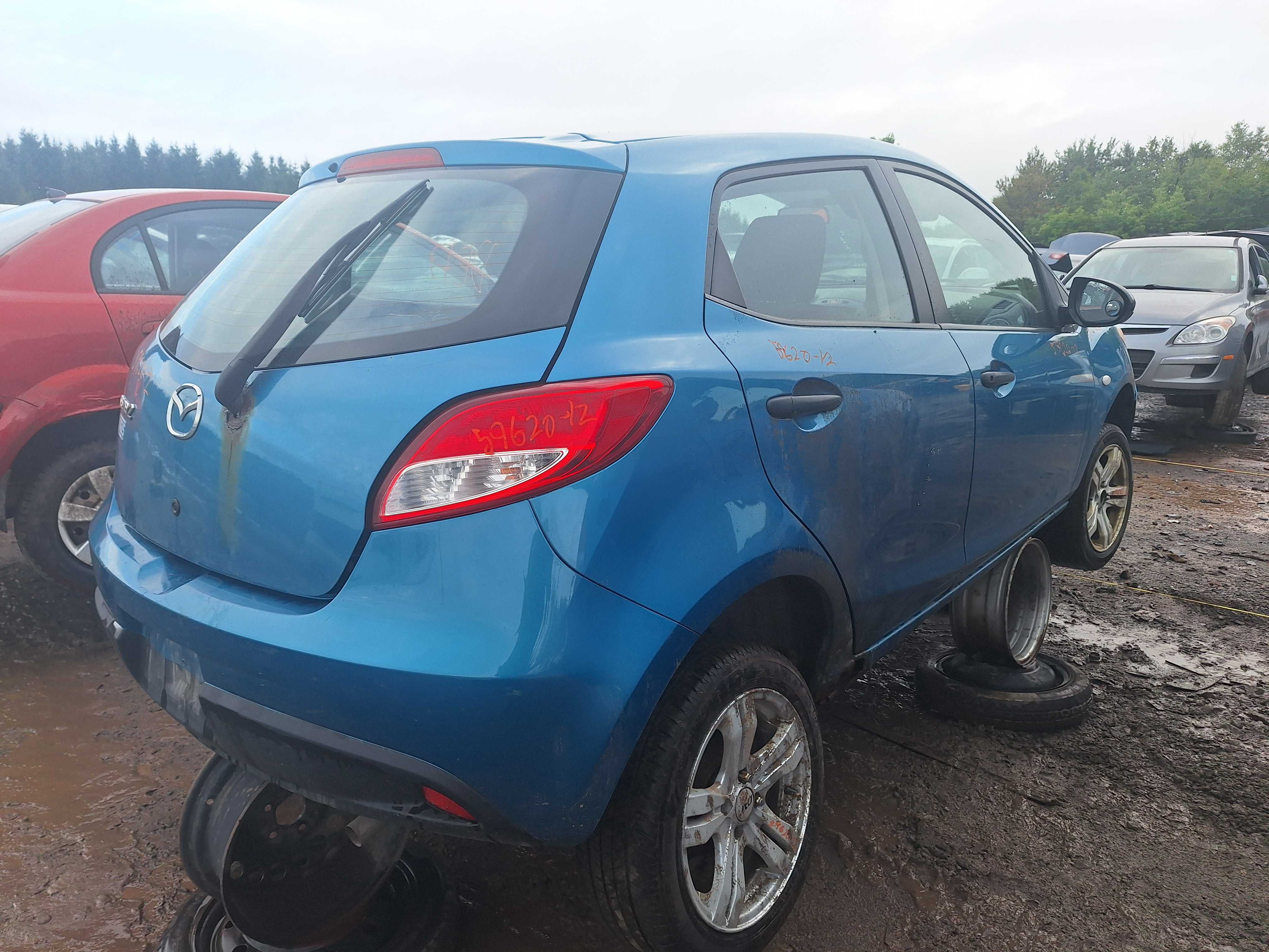 MAZDA MAZDA2 2012