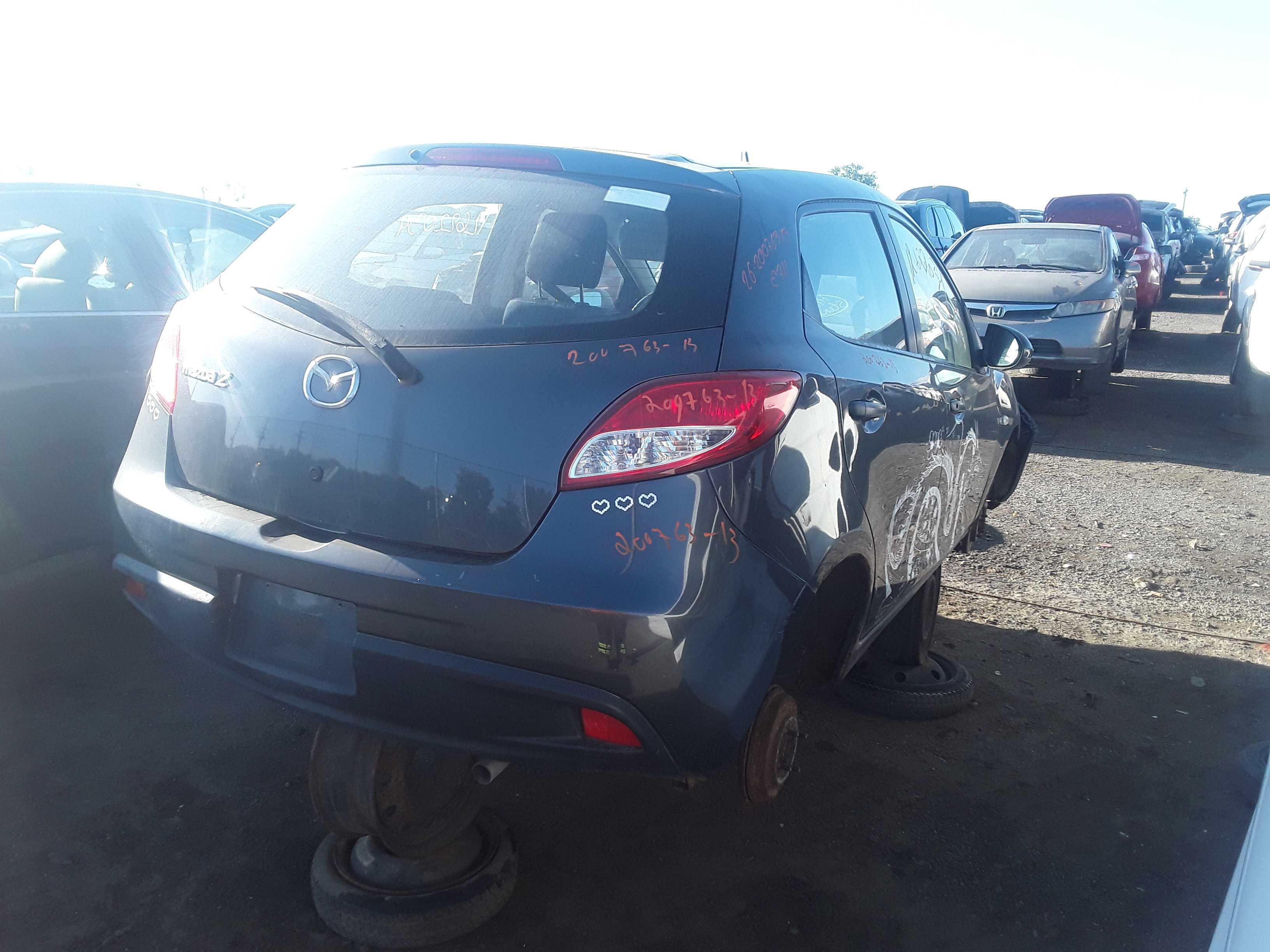 MAZDA MAZDA2 2013