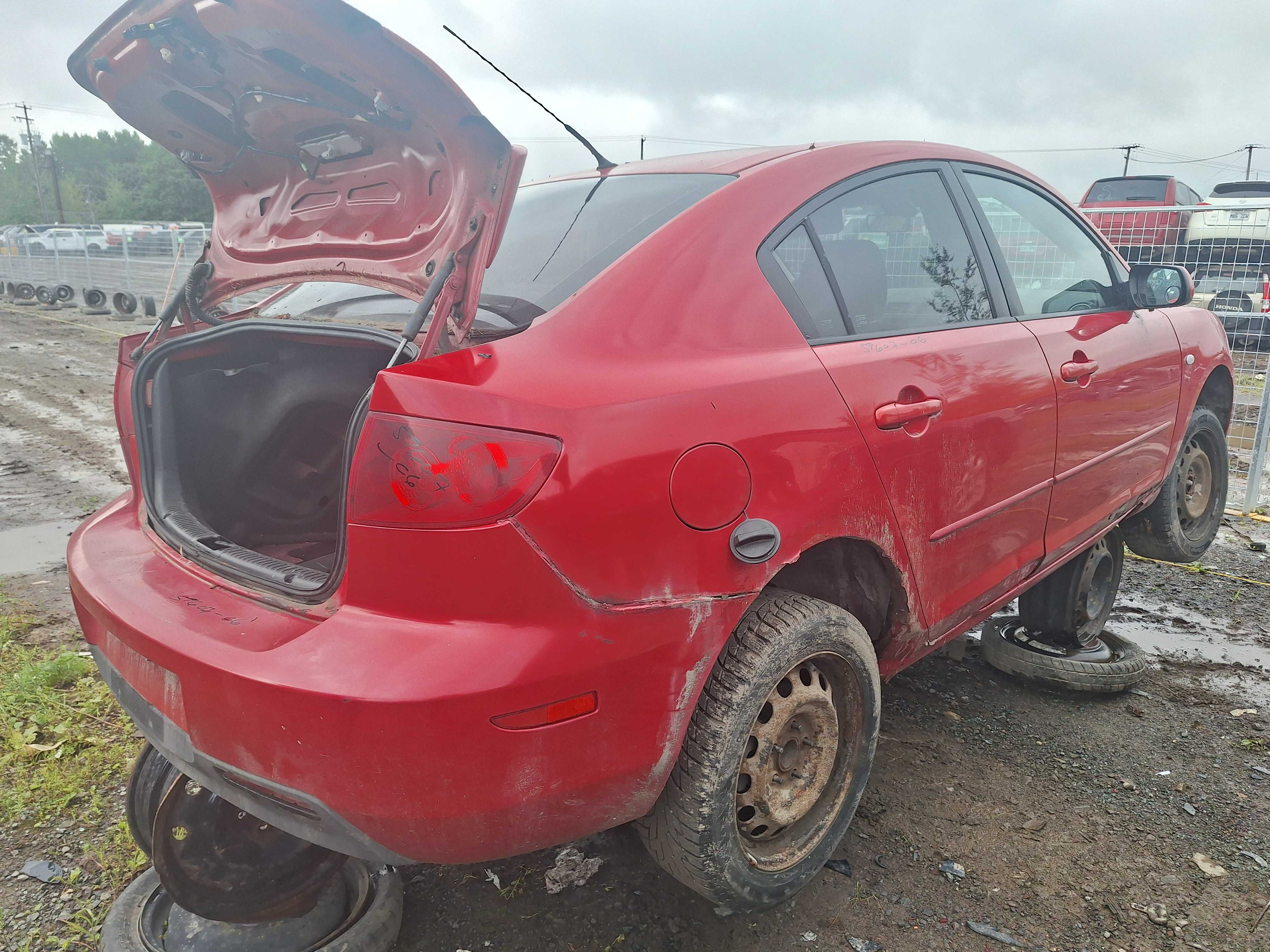 MAZDA MAZDA3 2006