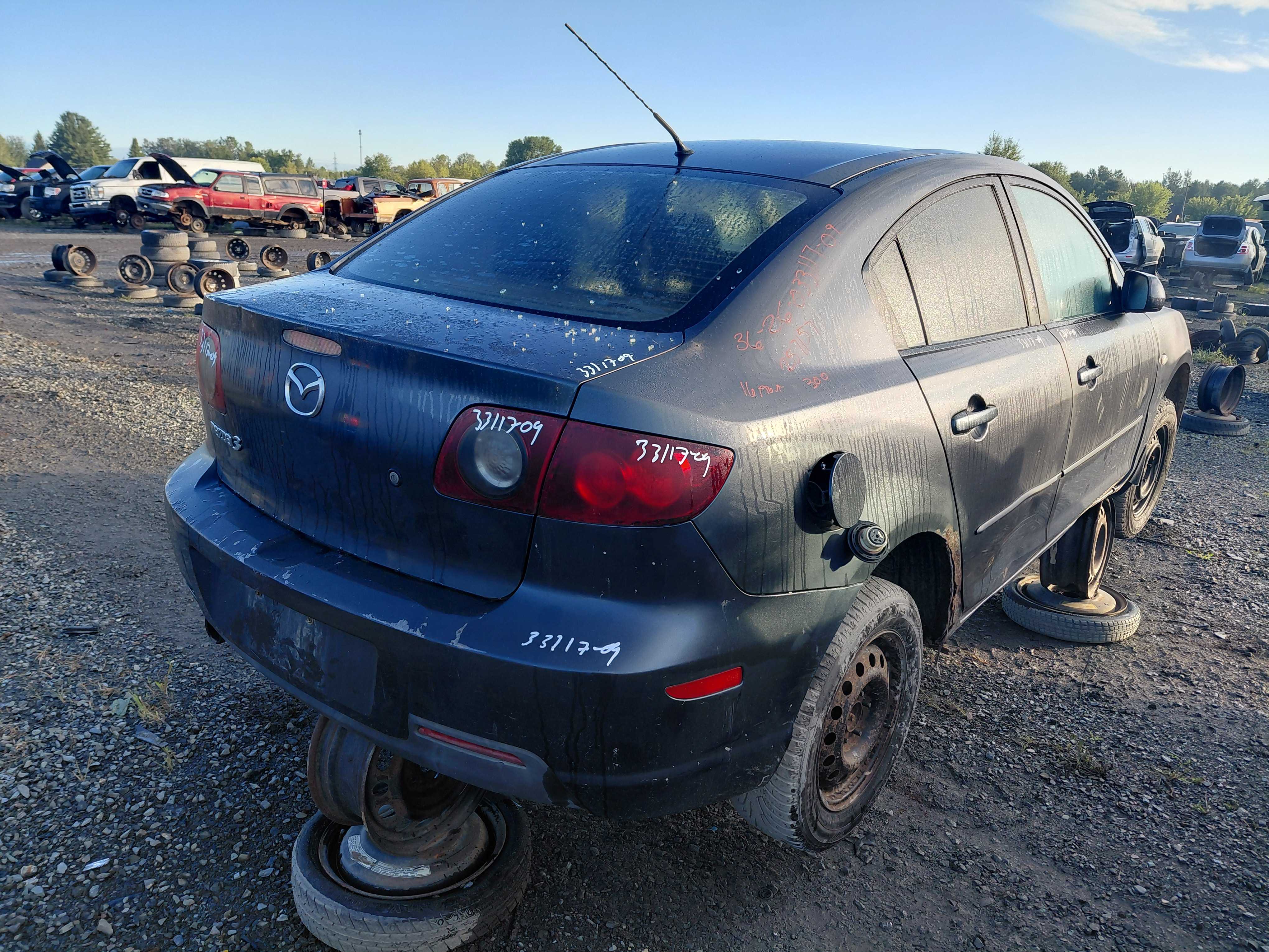 MAZDA MAZDA3 2009
