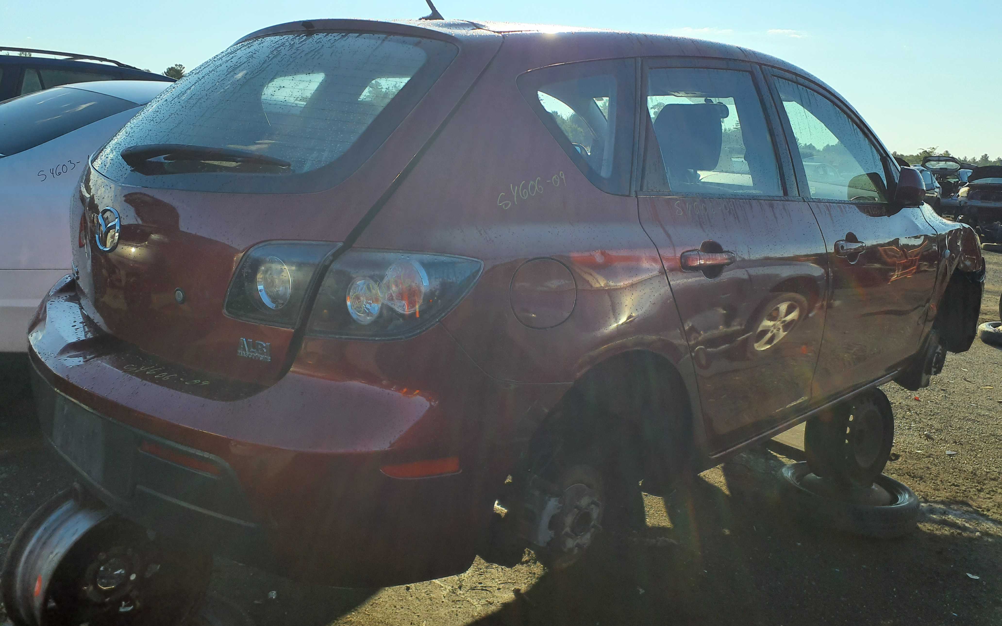 MAZDA MAZDA3 2009