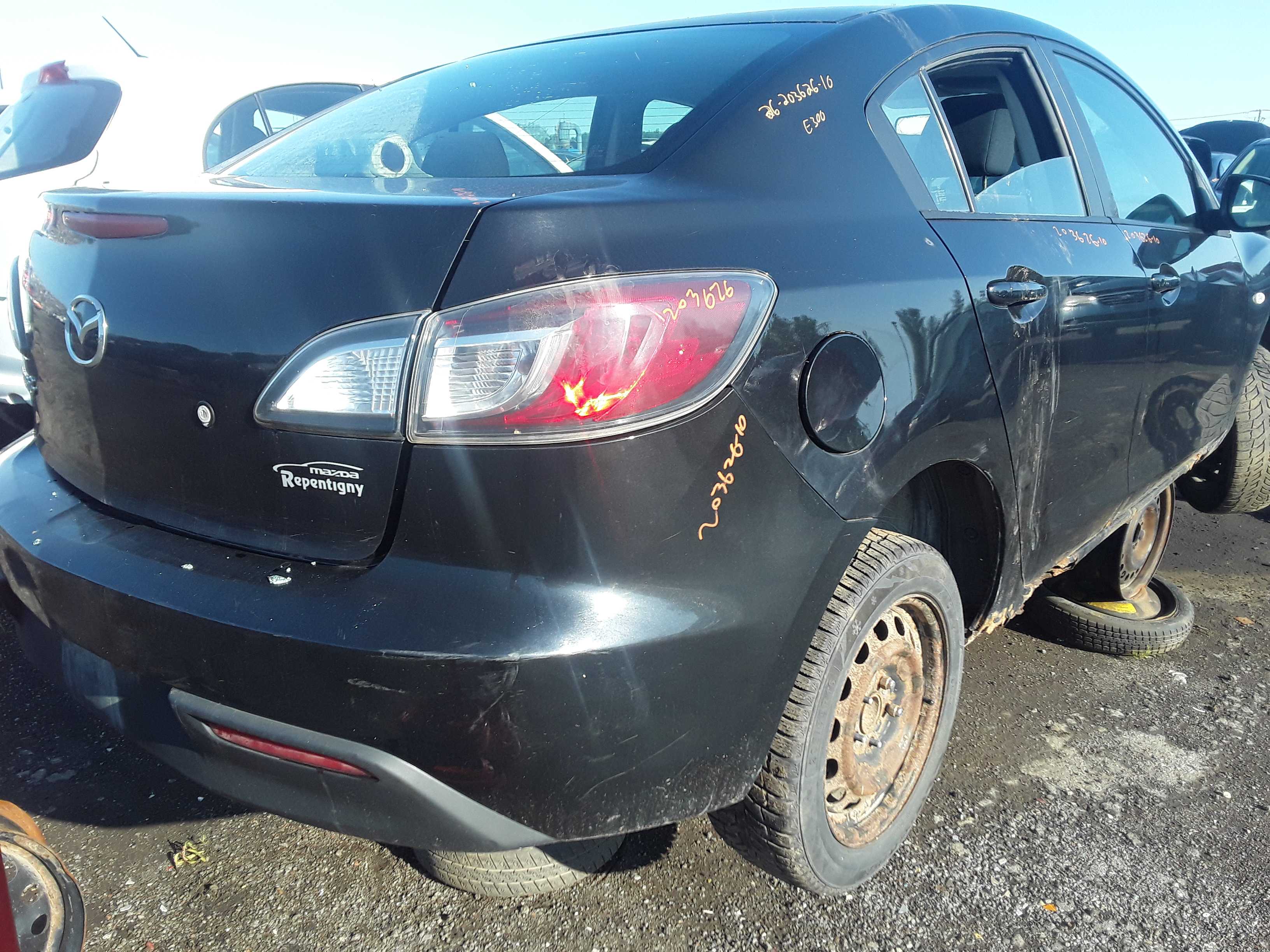 MAZDA MAZDA3 2010