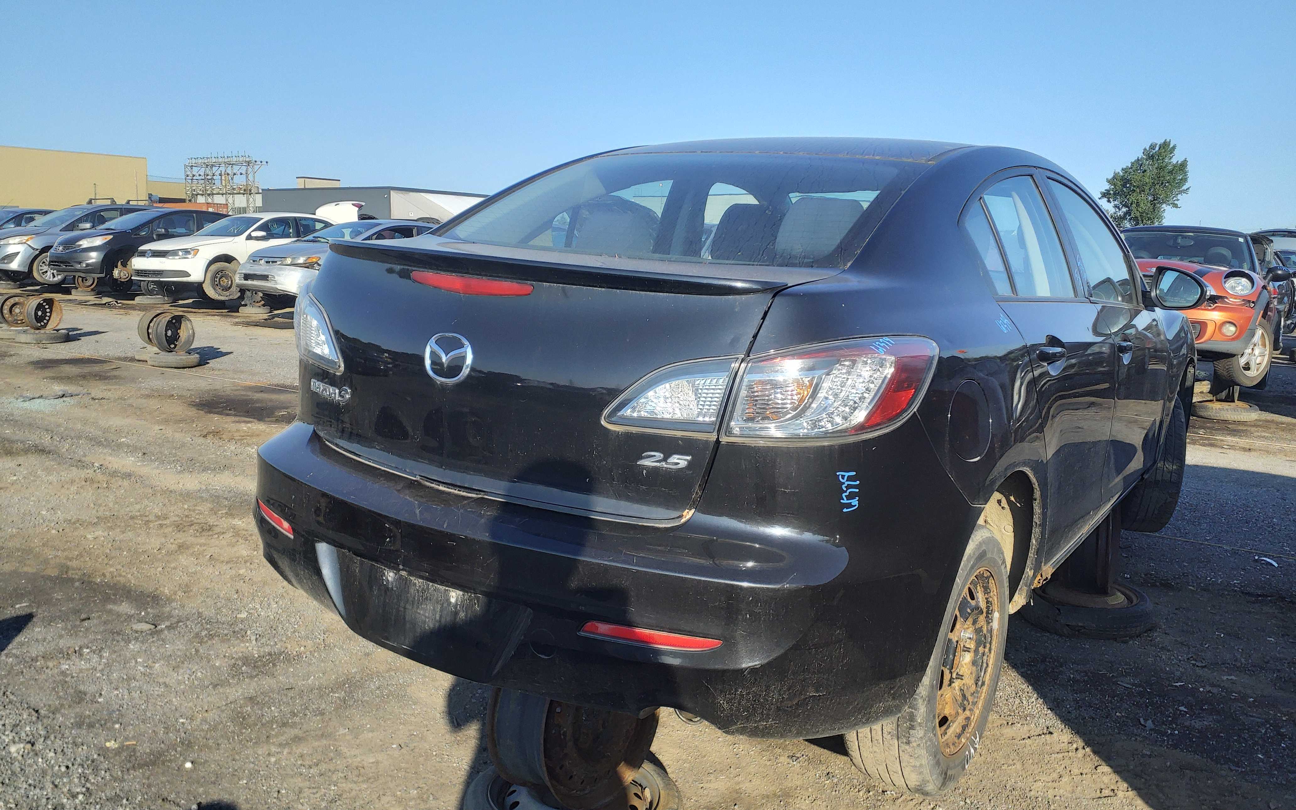 MAZDA MAZDA3 2010