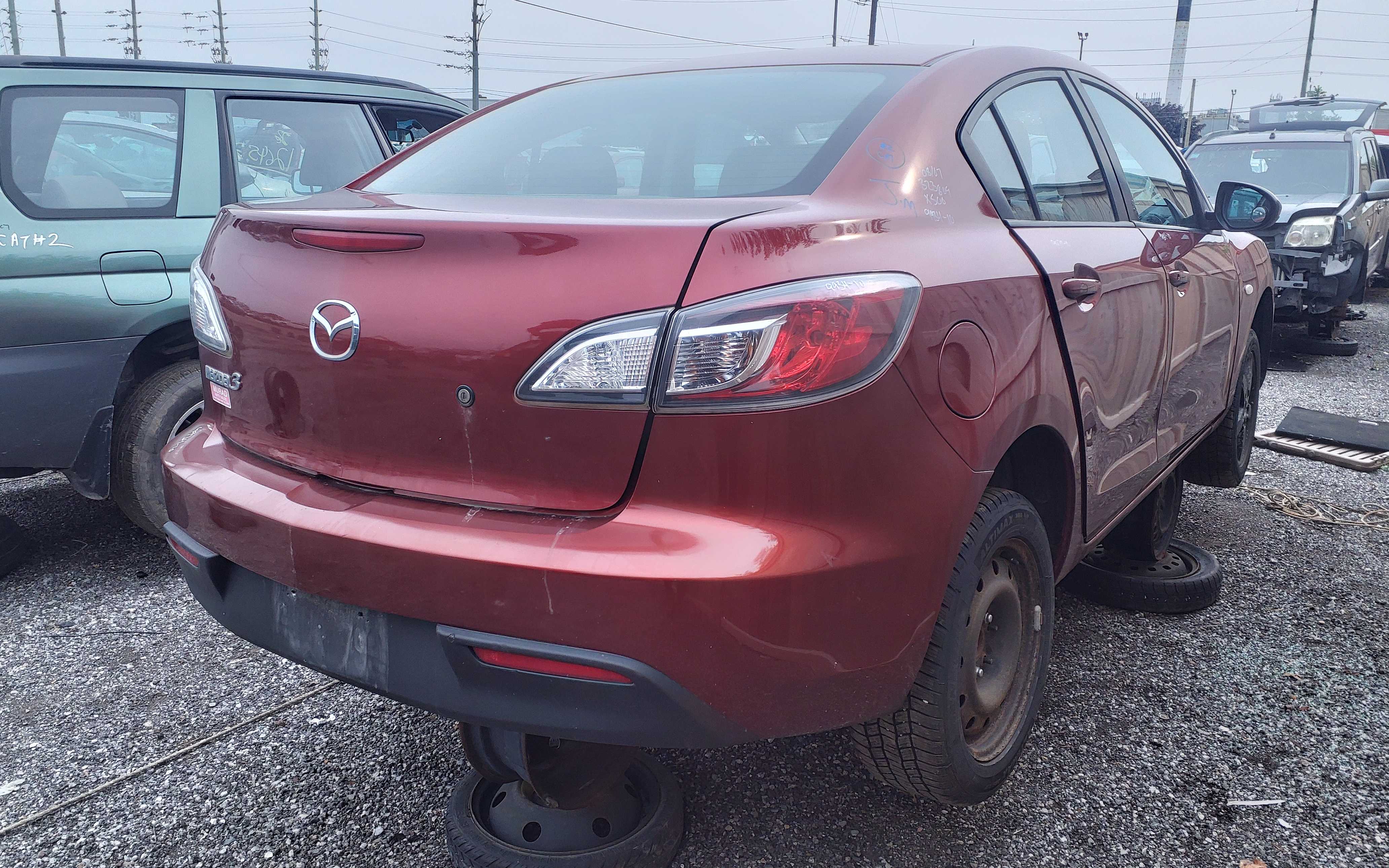 MAZDA MAZDA3 2010