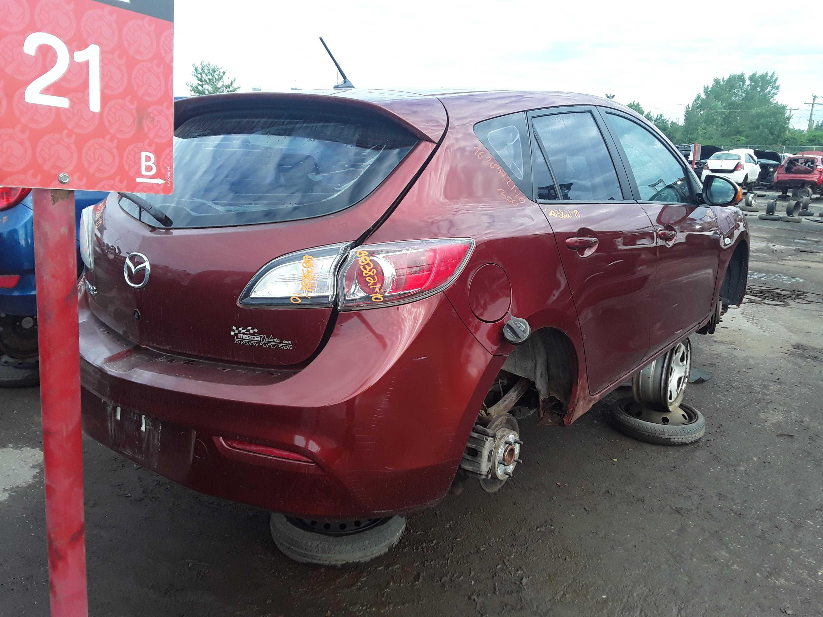 MAZDA MAZDA3 2010