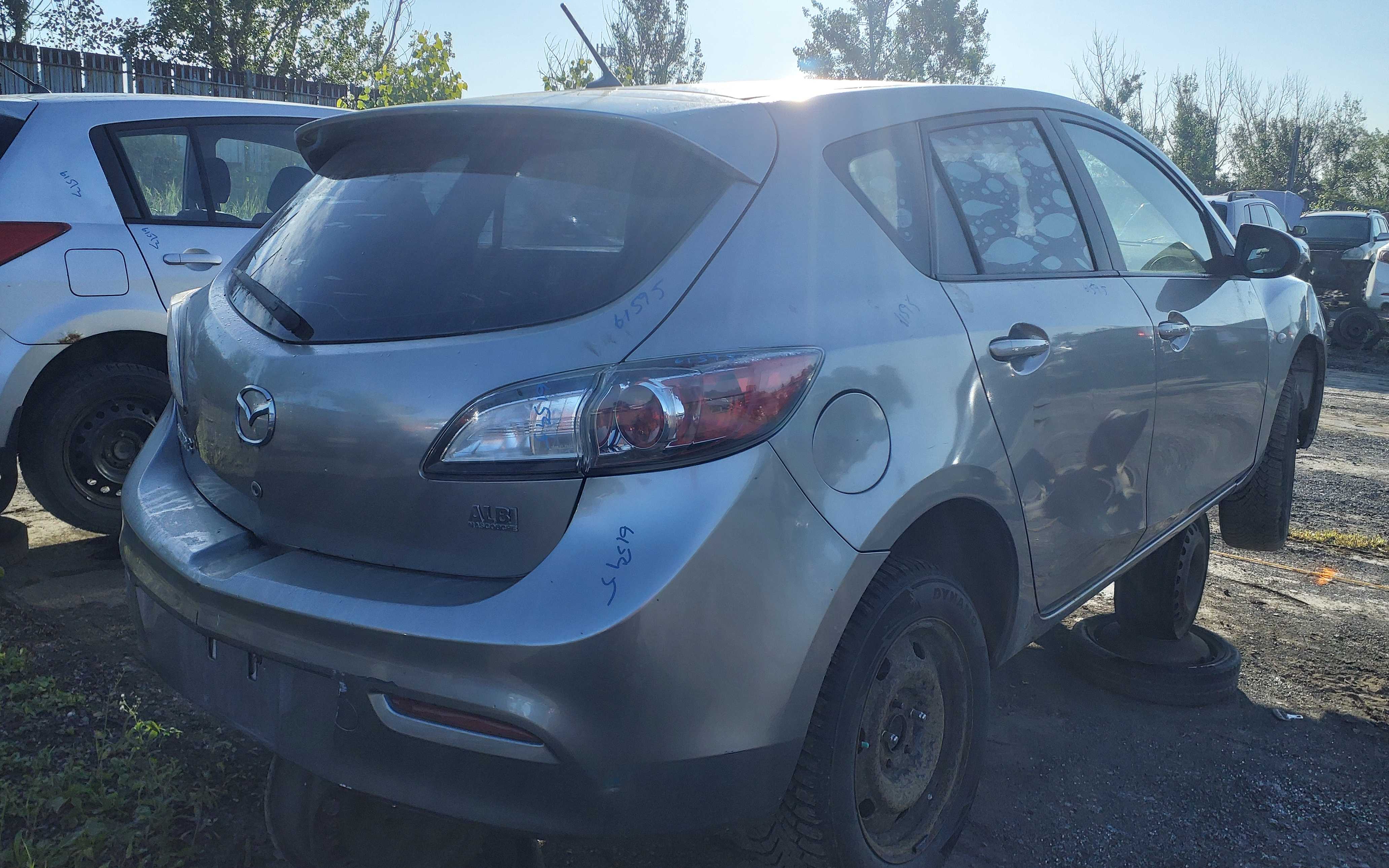 MAZDA MAZDA3 2010