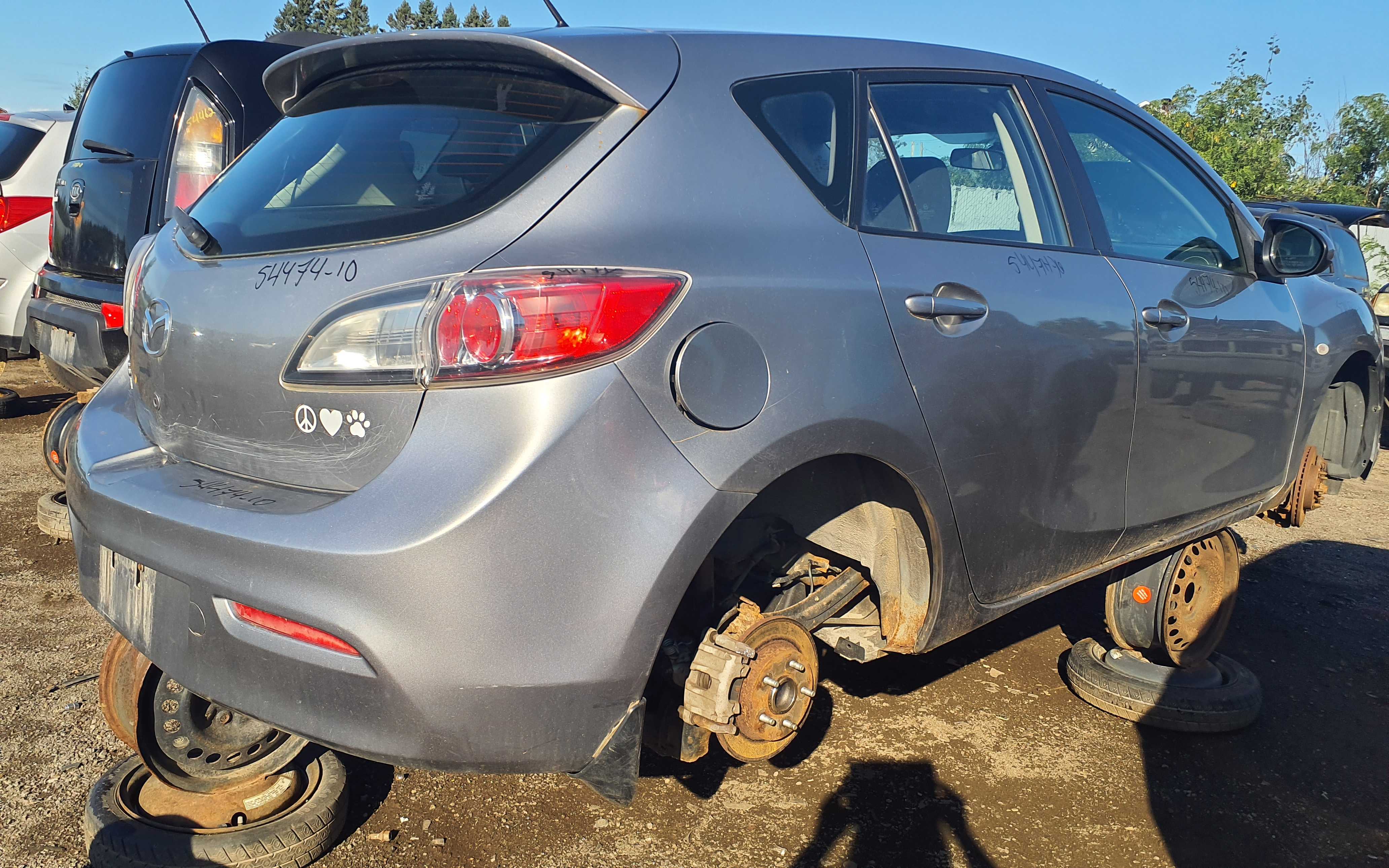 MAZDA MAZDA3 2010