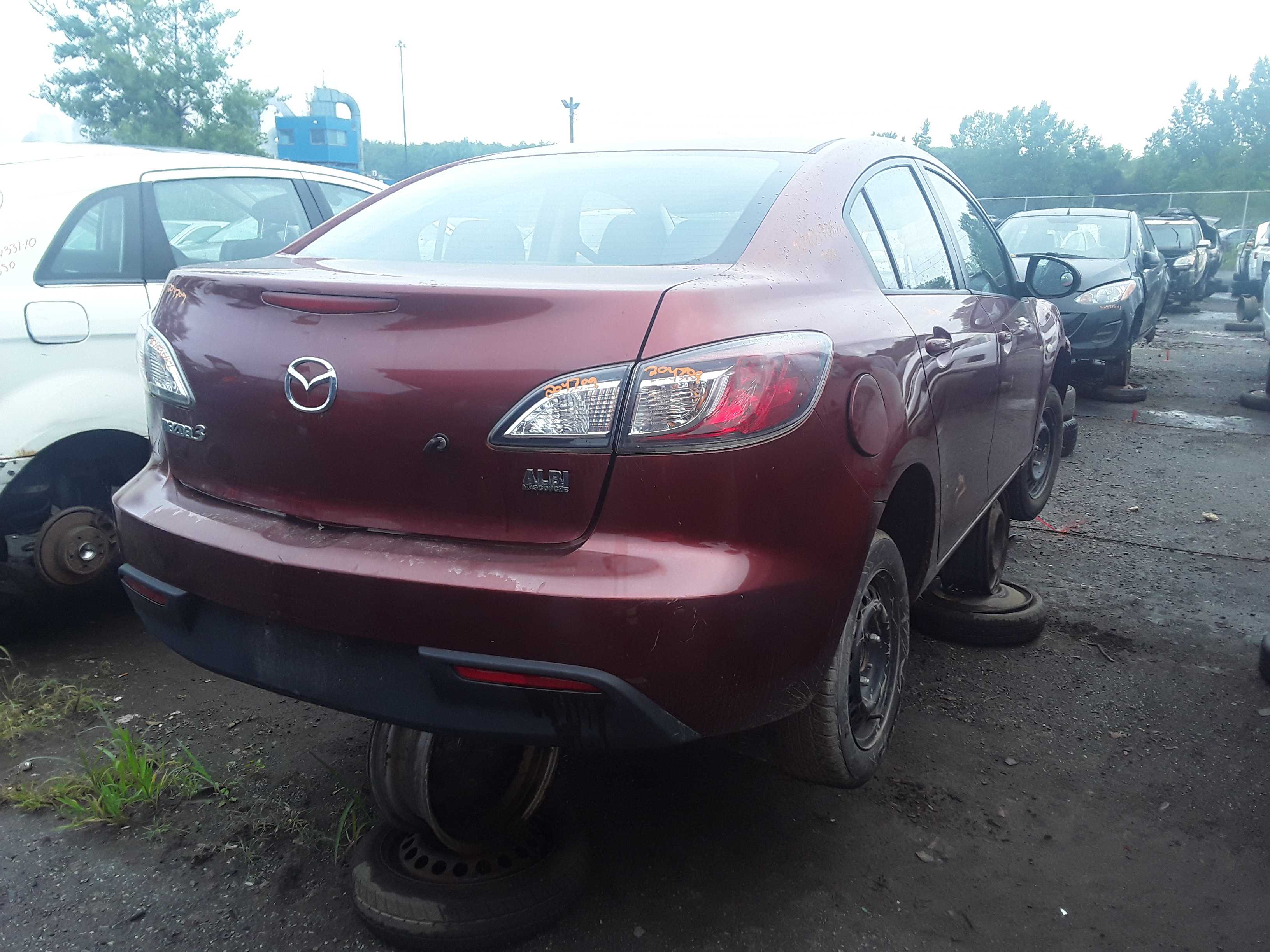 MAZDA MAZDA3 2010